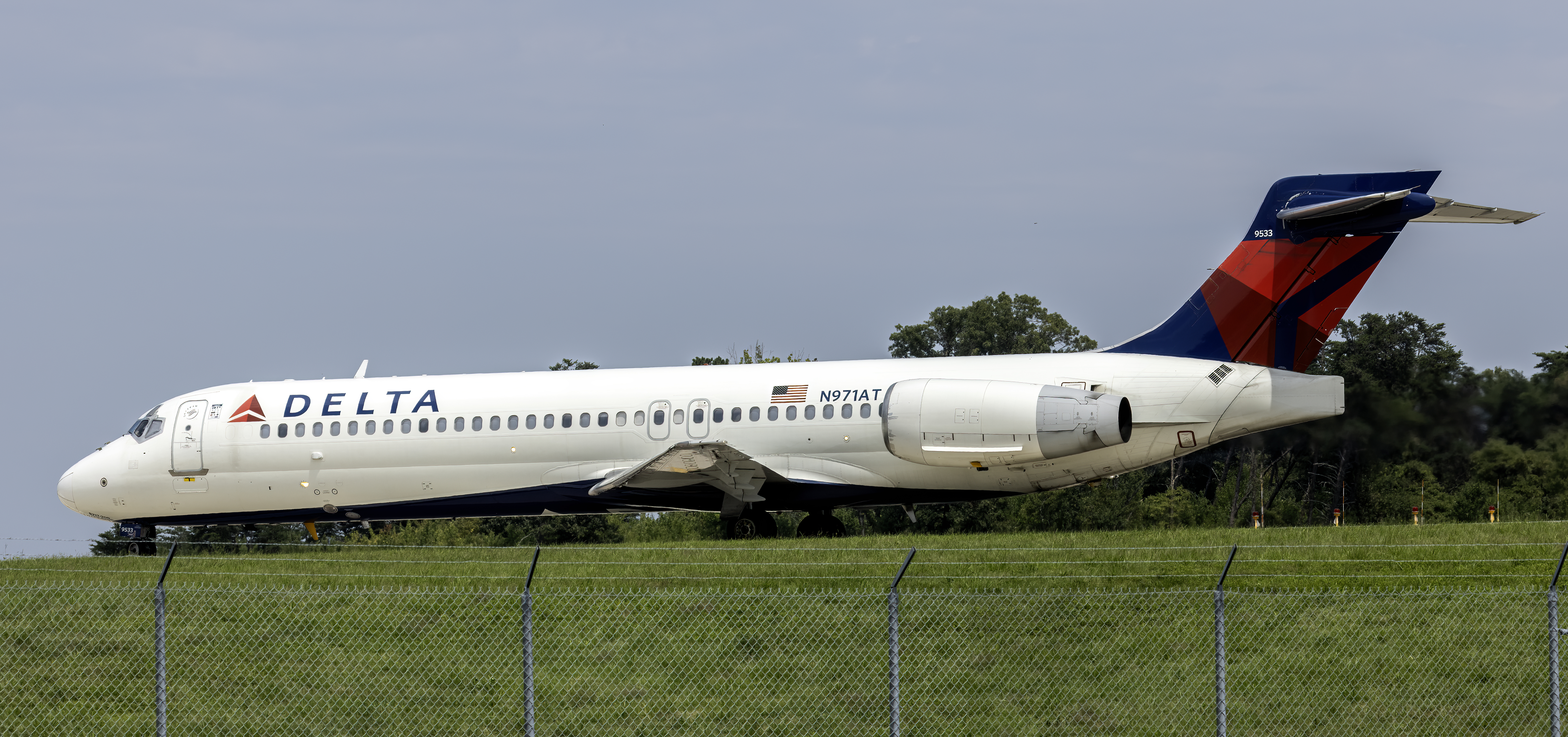 Delta Boeing 717 N971AT BWI MD1