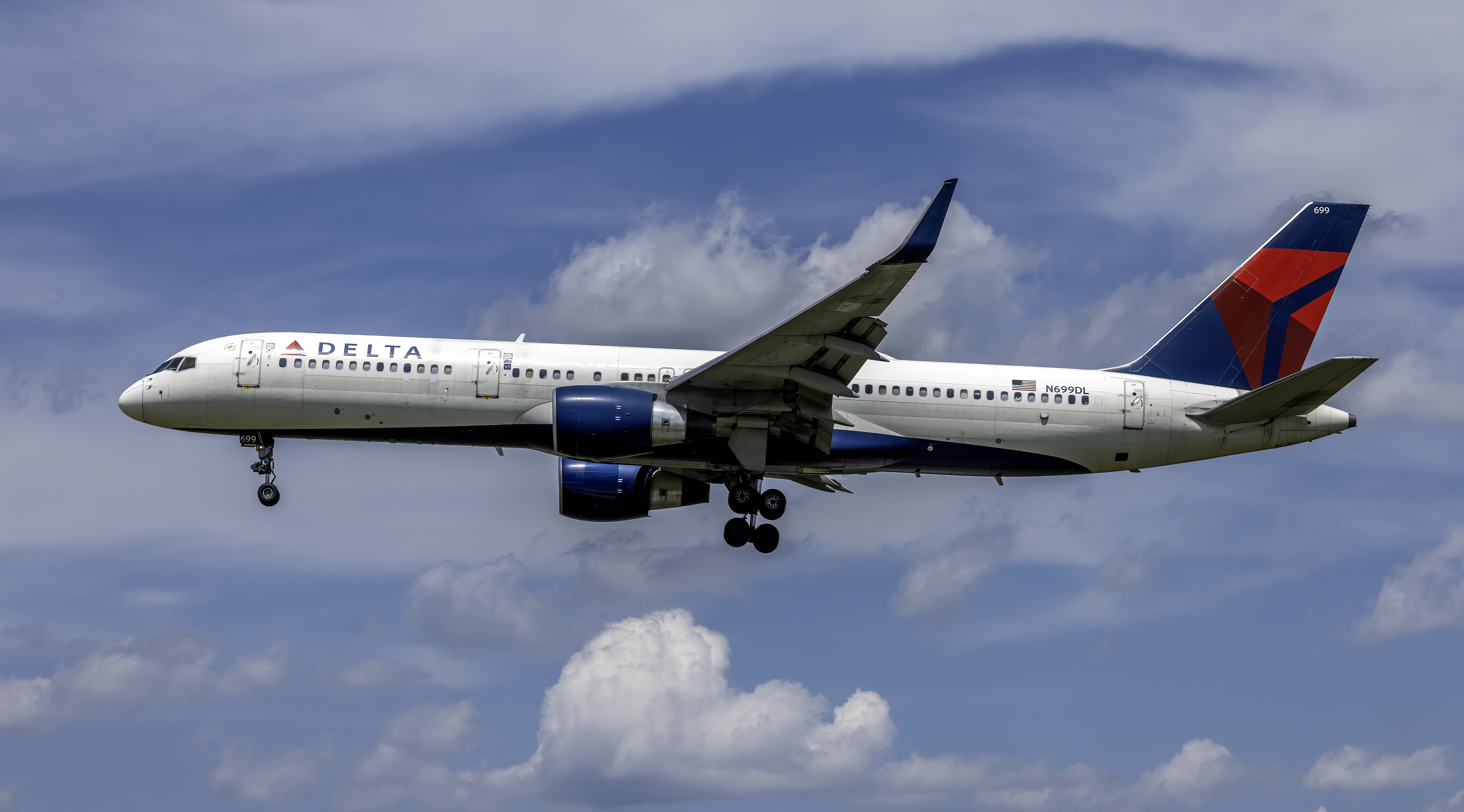 Delta Boeing 757-200 N699DL BWI MD1