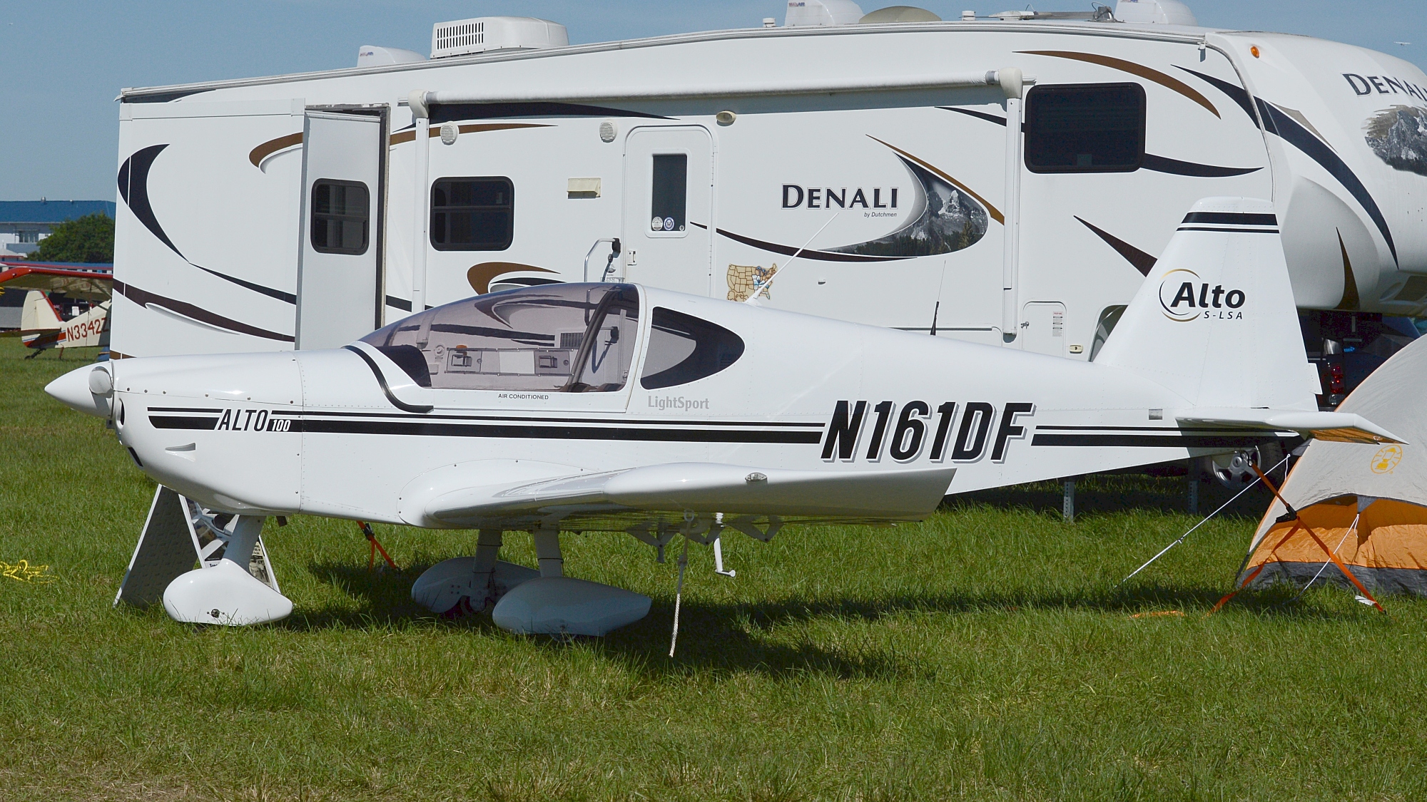 Direct Fly Alto 100 N161DF