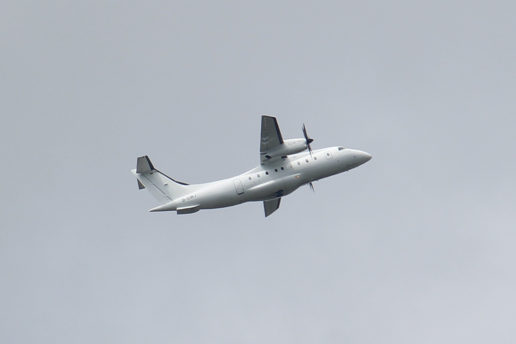 Dornier 328
