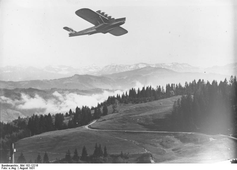 Dornier Do X (X1a) sobre los Alpes, agosto de 1931