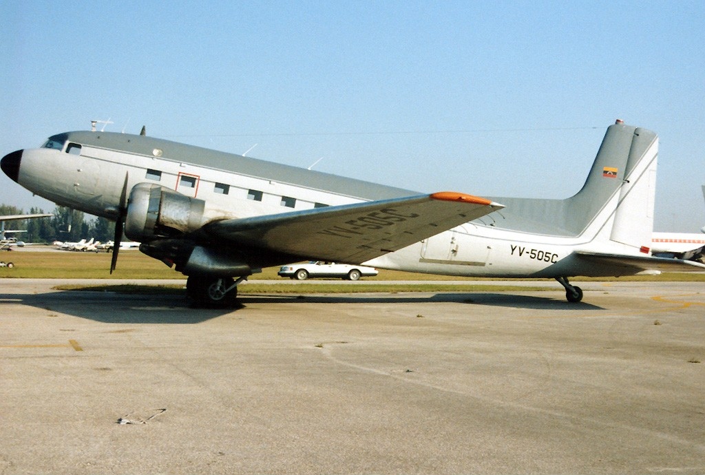Douglas DC-3