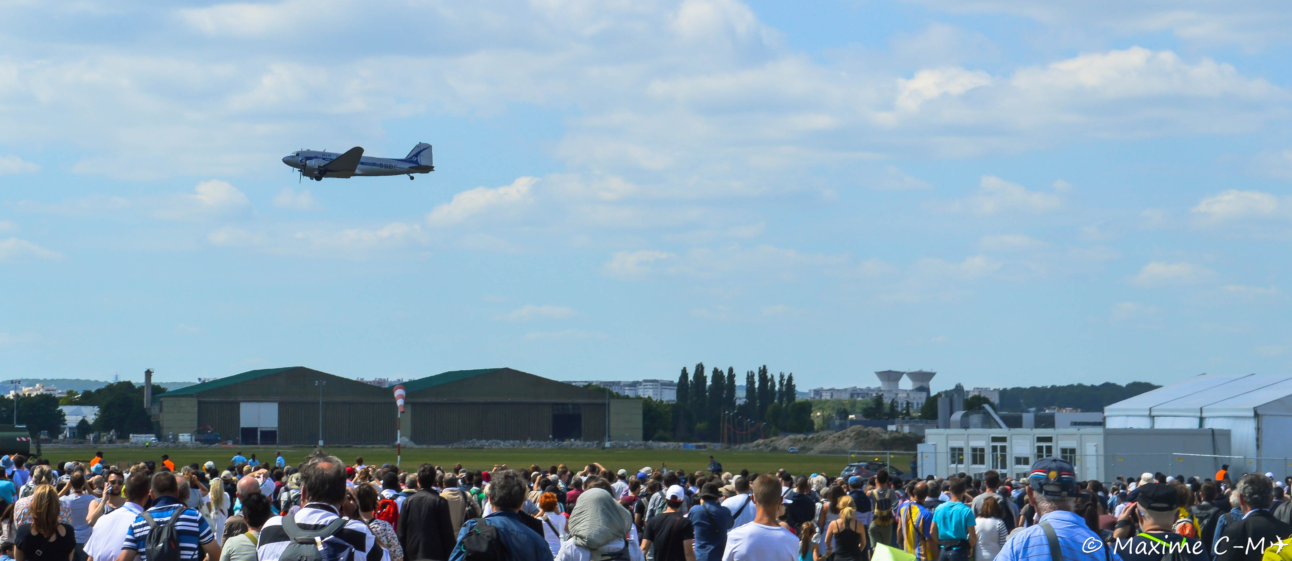 Douglas DC-3