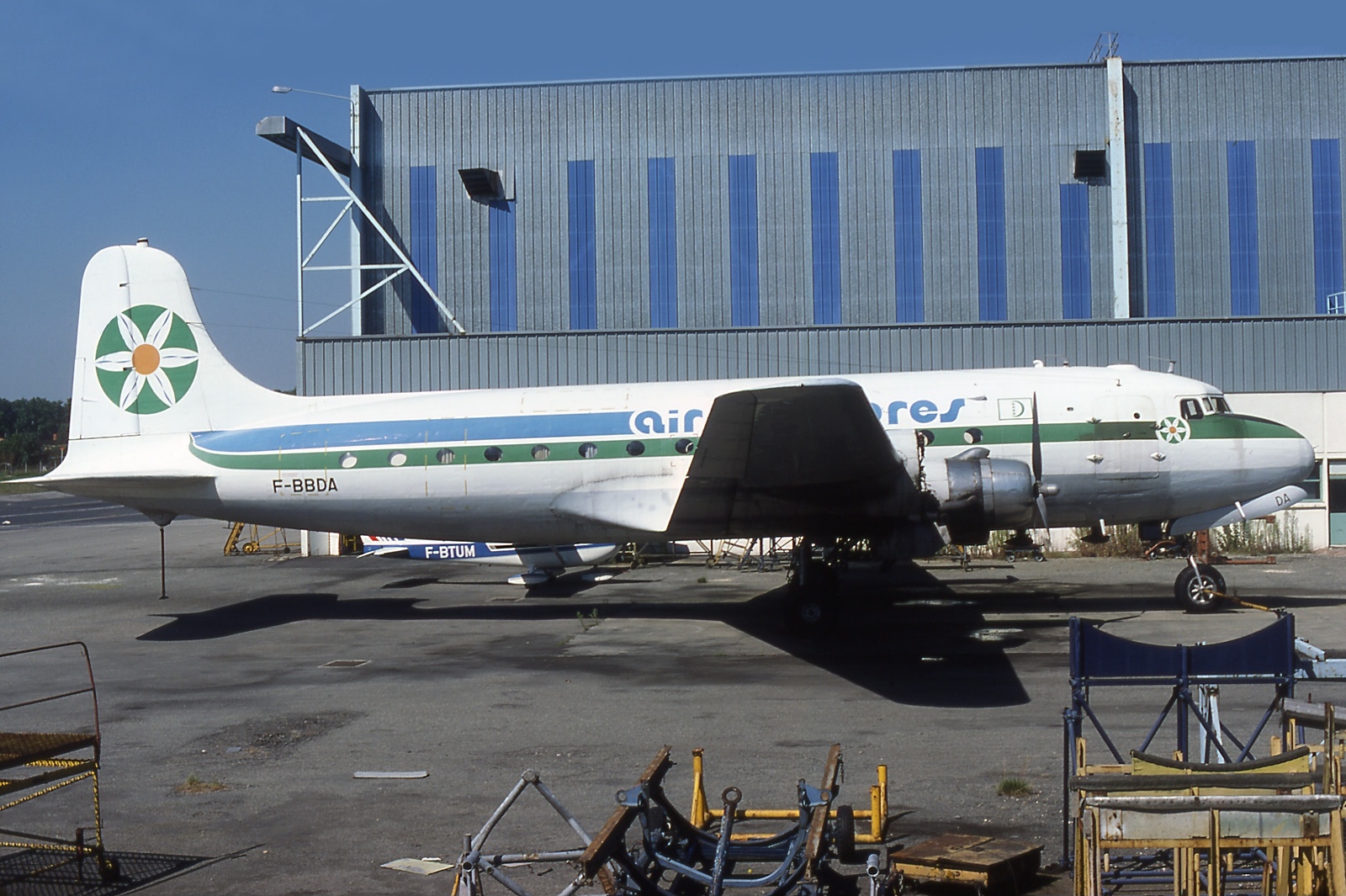 Douglas DC-4-1009 de Air Comores (ex F-BBDA)