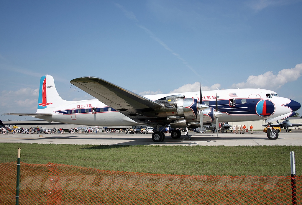 Douglas DC-7