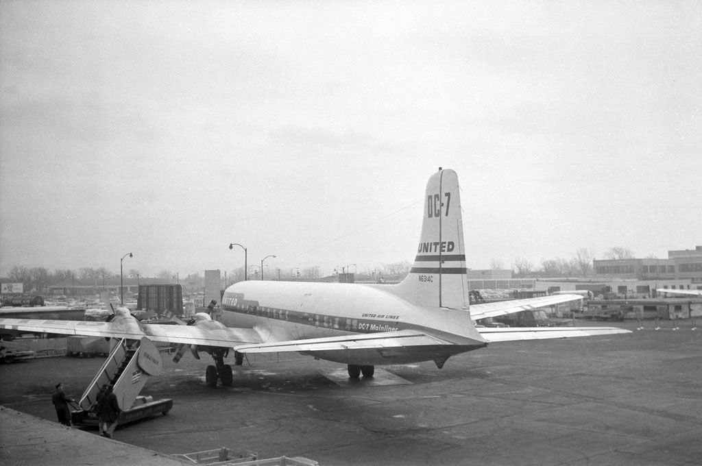 Douglas DC-7 N6314C — United Airlines