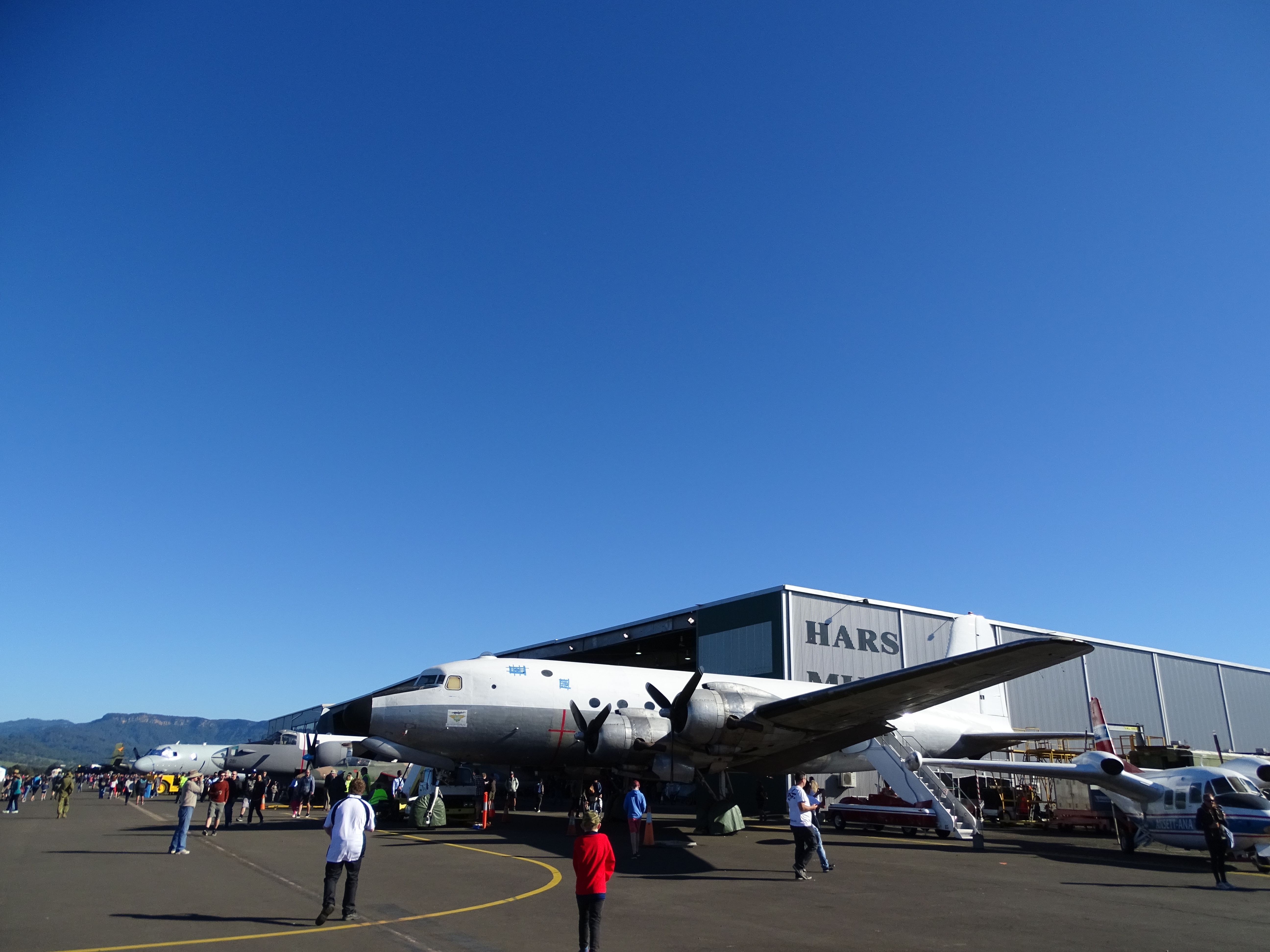 Douglas DC4