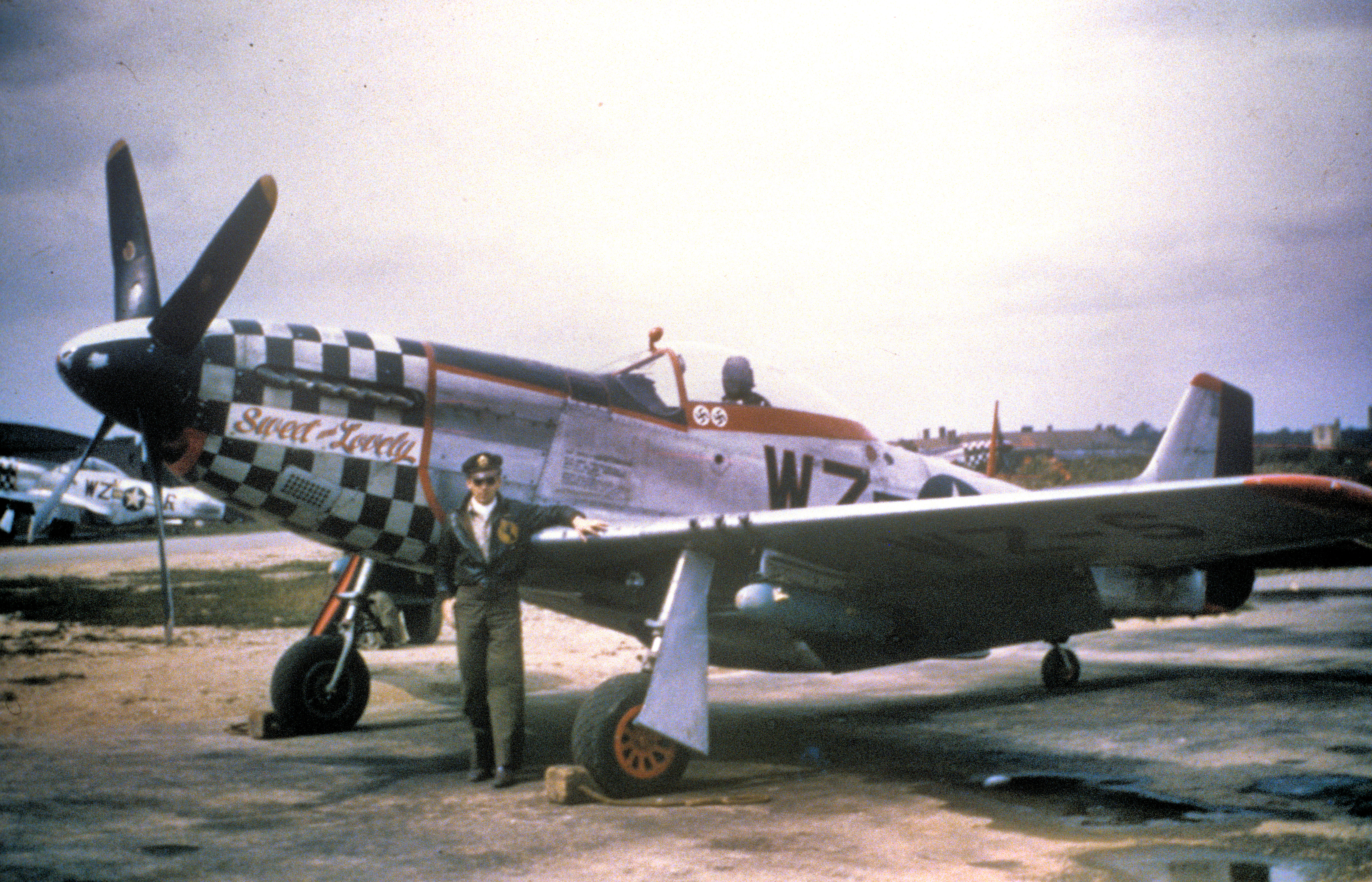 Flugplatz Duxford - 78th Fighter Group - P-51D Mustang 44-72218 Sweet and Lovely