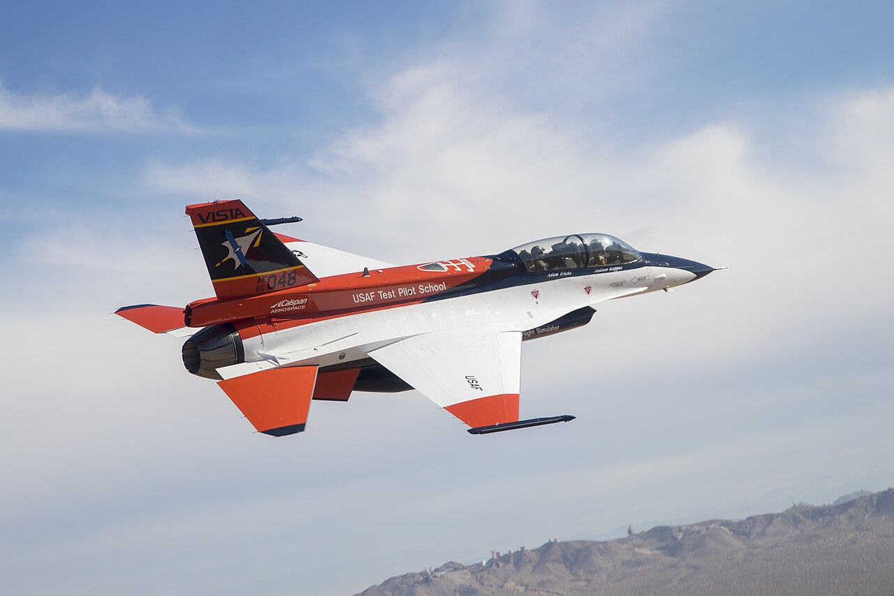 El NF-16D VISTA redesignado X-62A