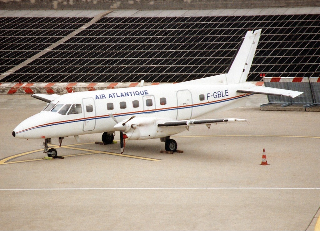 Embraer EMB-110P2 Bandeirante, Air Atlantique