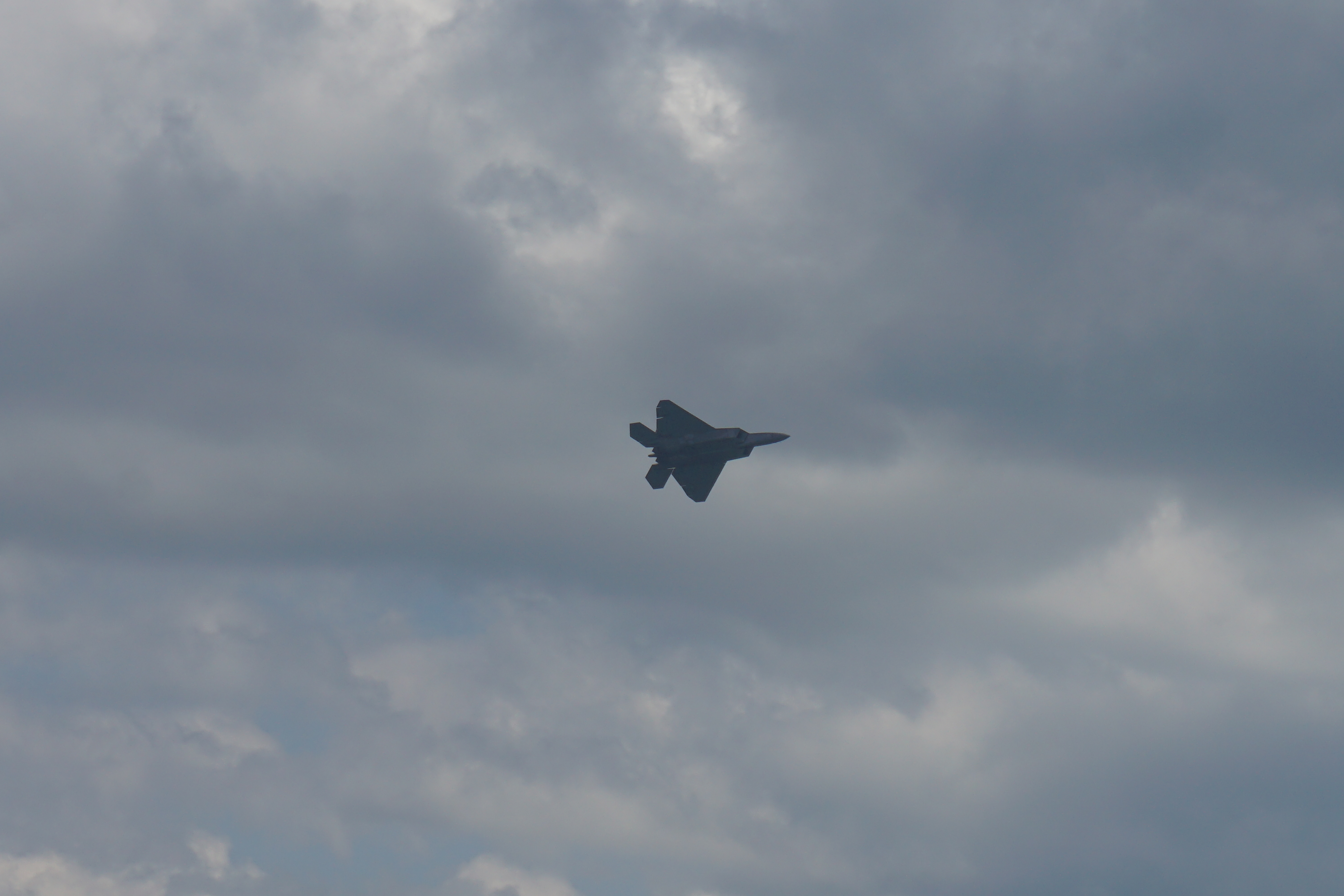 Squadra dimostrativa dell'F-22 Raptor al Milwaukee Air & Water Show 2022
