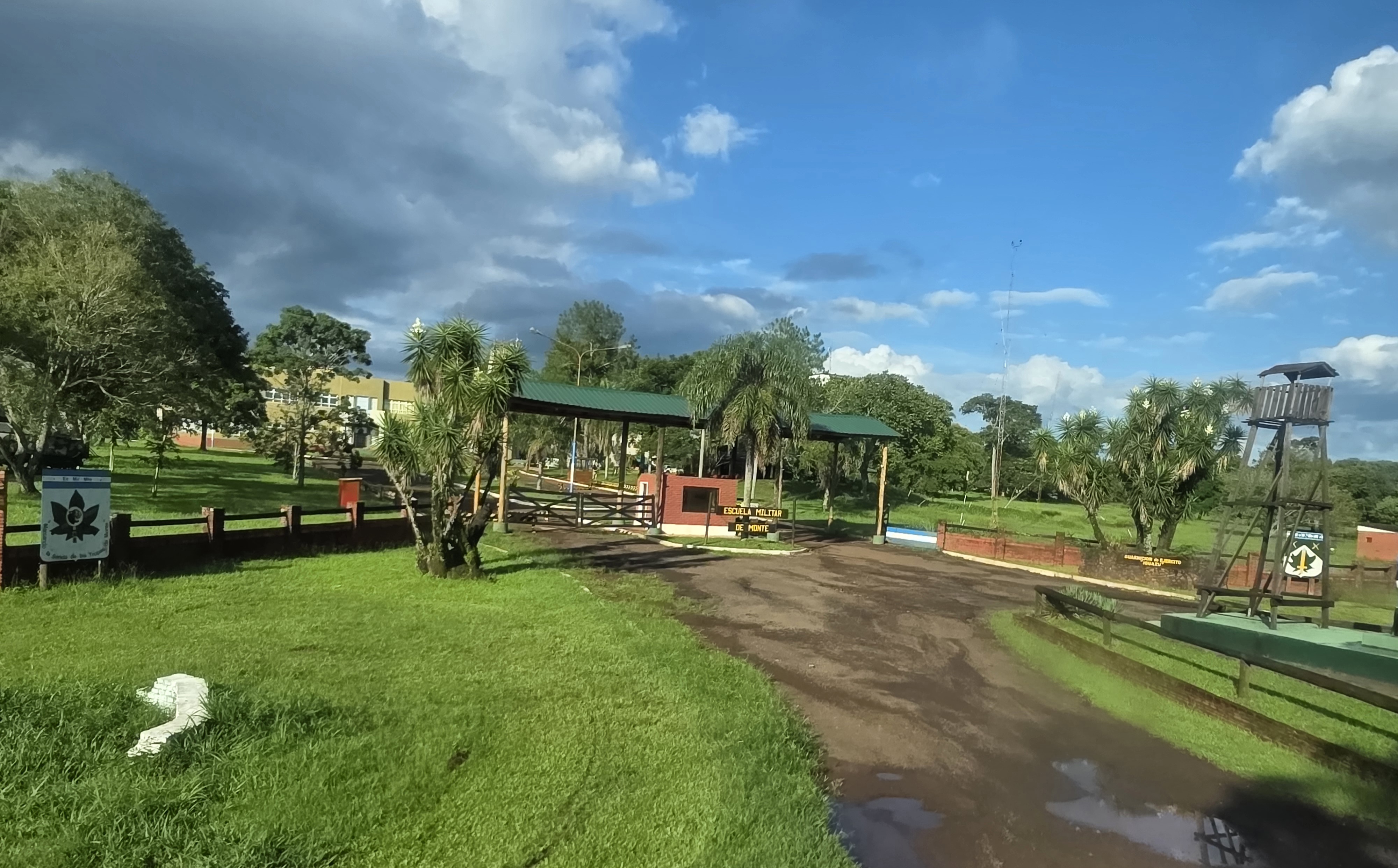 Escuela Militar de Monte del Ejército Argentino (Puerto Iguazú)