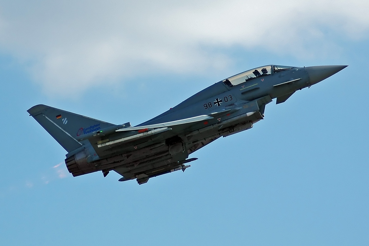 Eurofighter Typhoon 98 03 (9803 1)