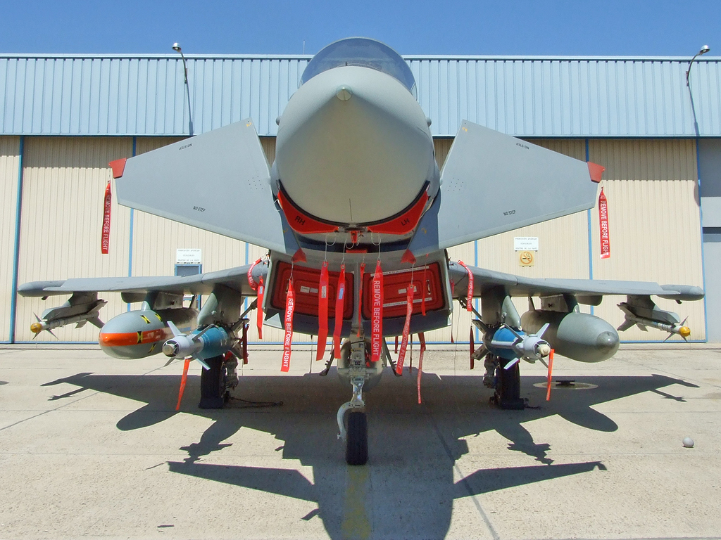Eurofighter Typhoon C 16-37 (11-27), Ala 11