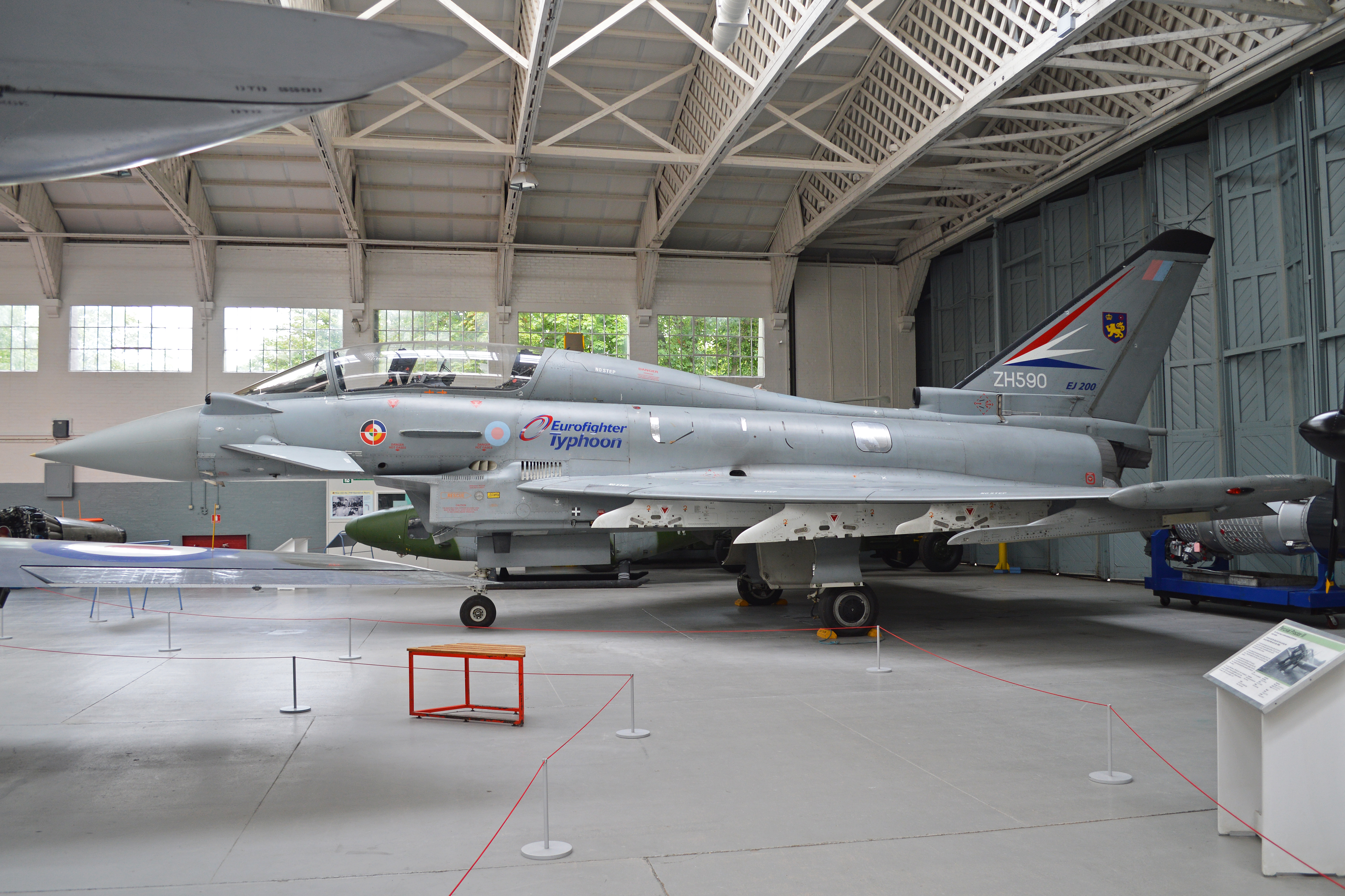 Eurofighter Typhoon T Mk1 ZH590 (2)