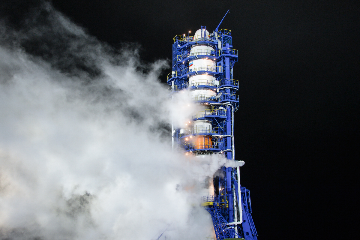 Exhaust plume of the Soyuz-2.1b over Plesetsk