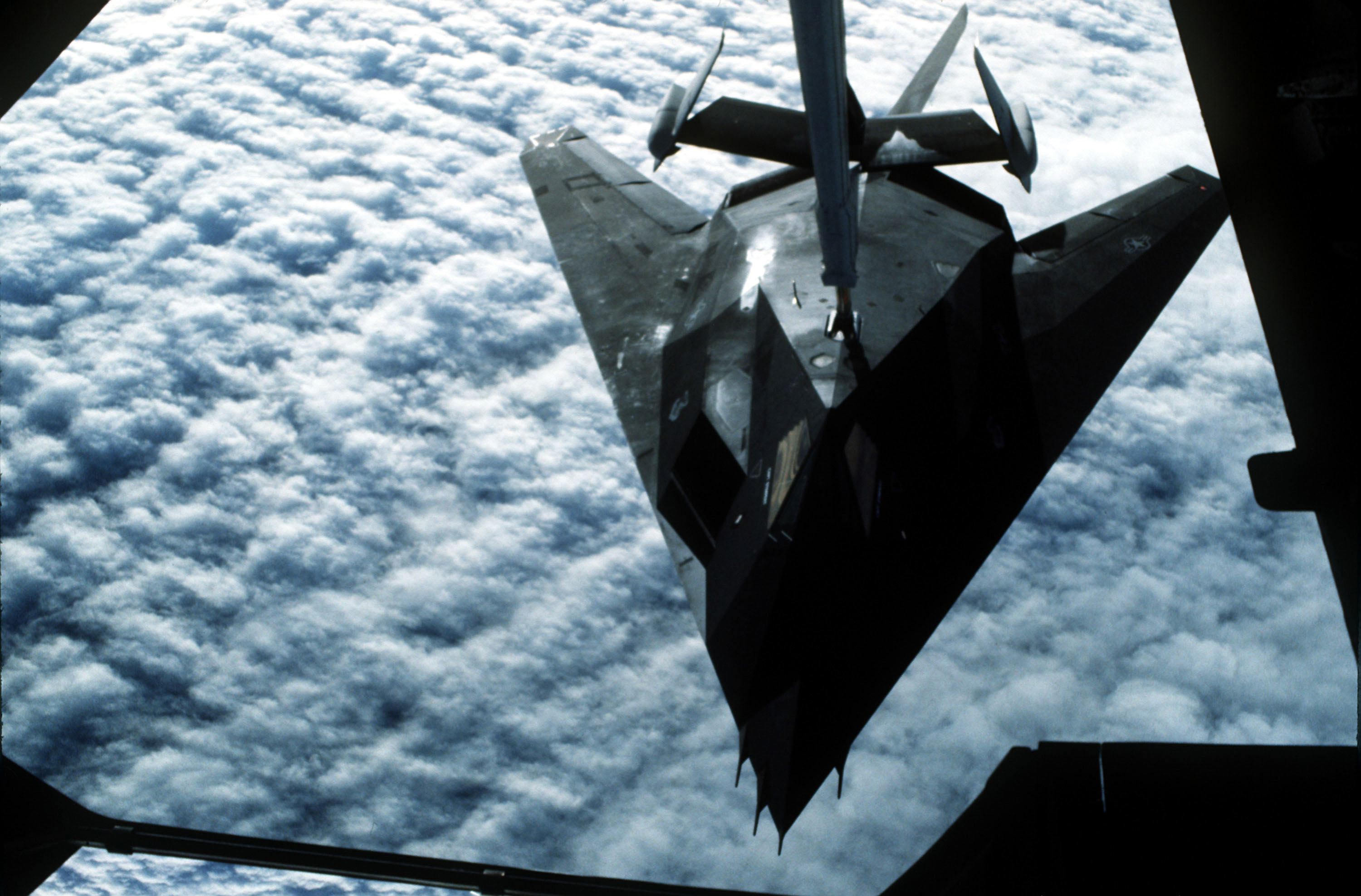 F-117 Nighthawk refueling in flight from a KC-10 Extender