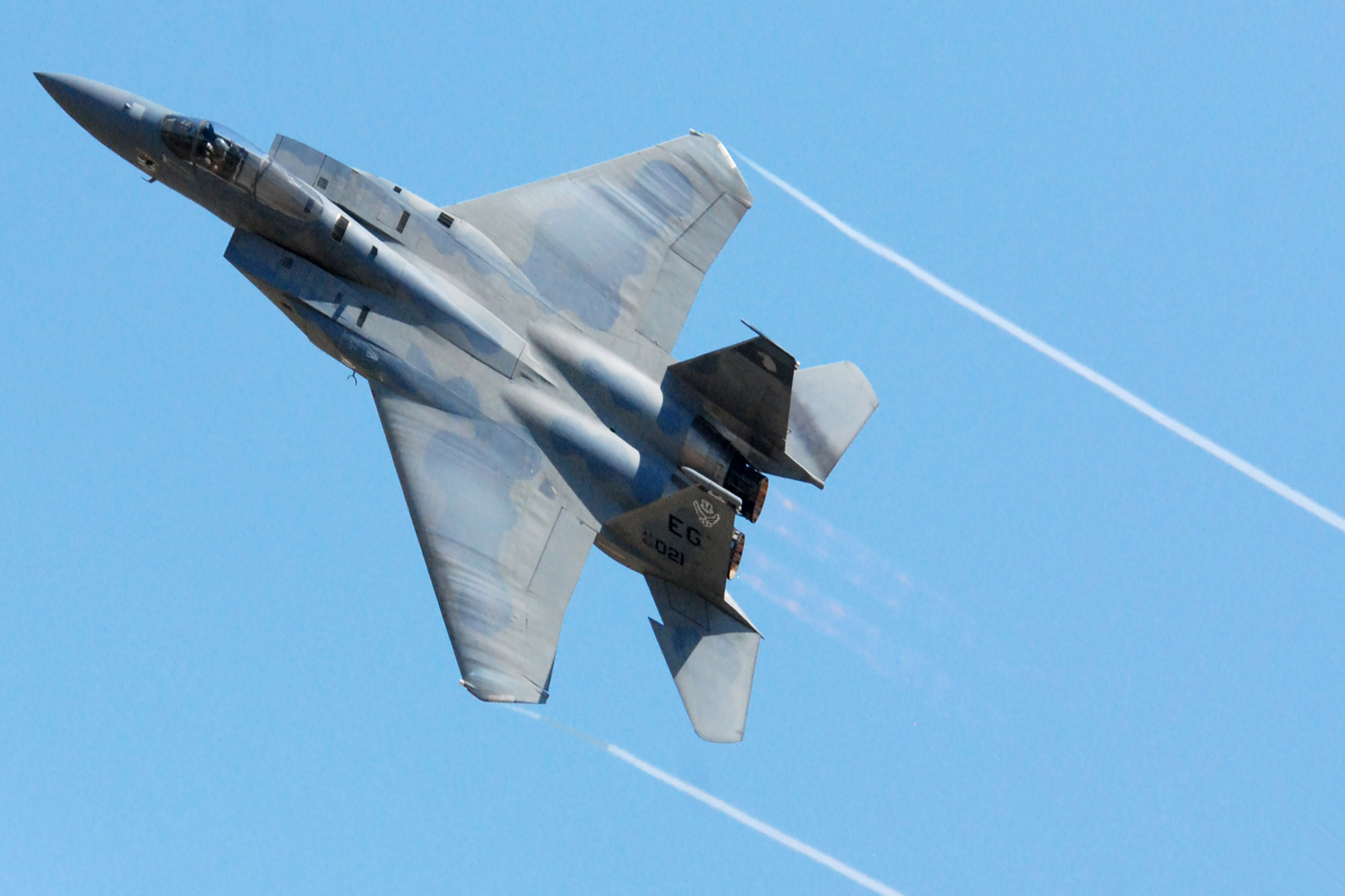 F-15C Eagle West Demonstration Team en vol (image d'archive, USAF)