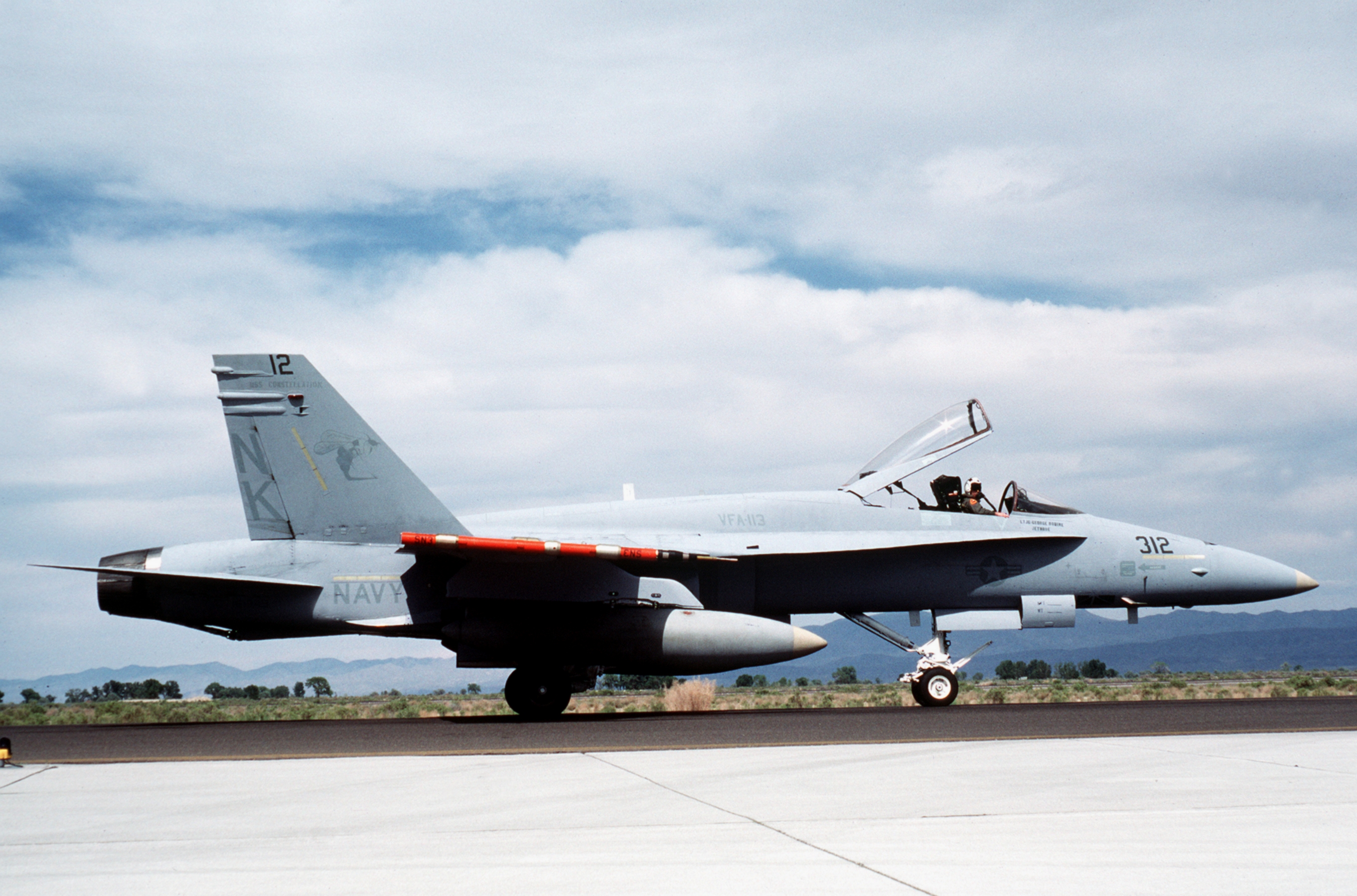 McDonnell Douglas F/A-18 Hornet