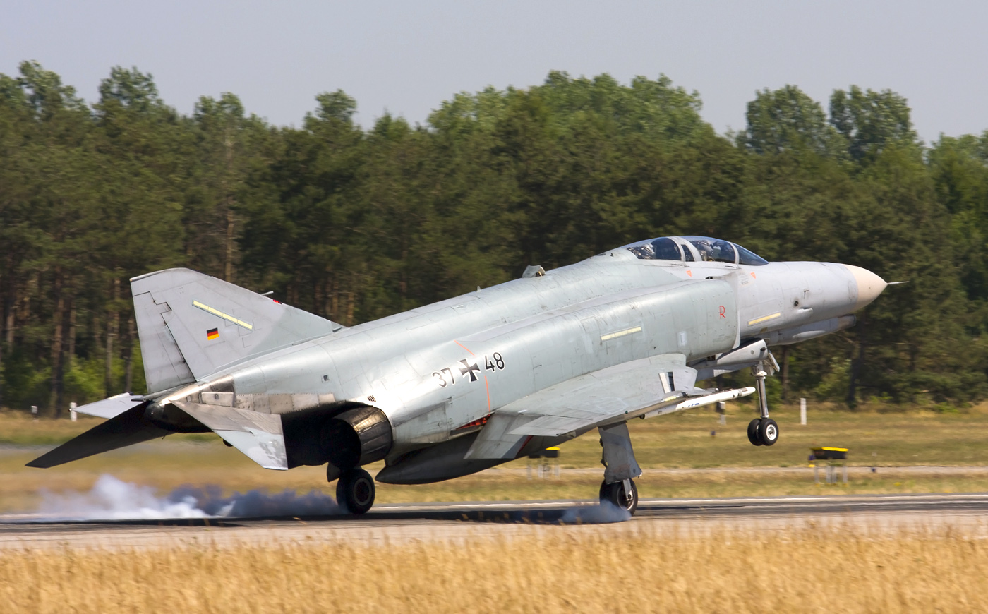 McDonnell Douglas F-4 Phantom II