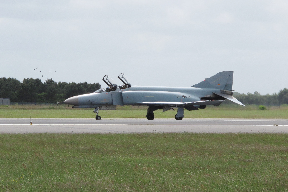 McDonnell Douglas F-4 Phantom II