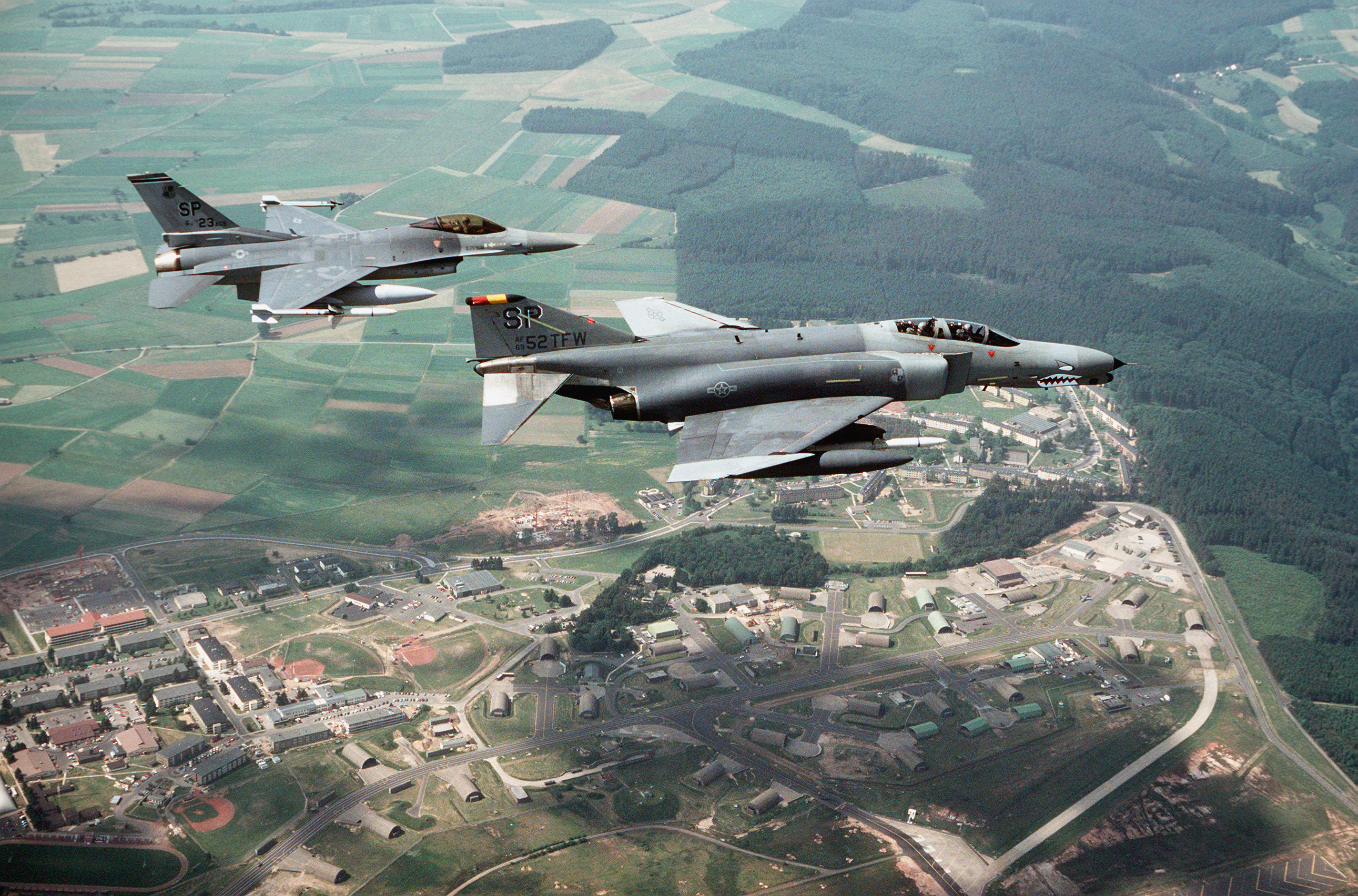 McDonnell Douglas F-4 Phantom II