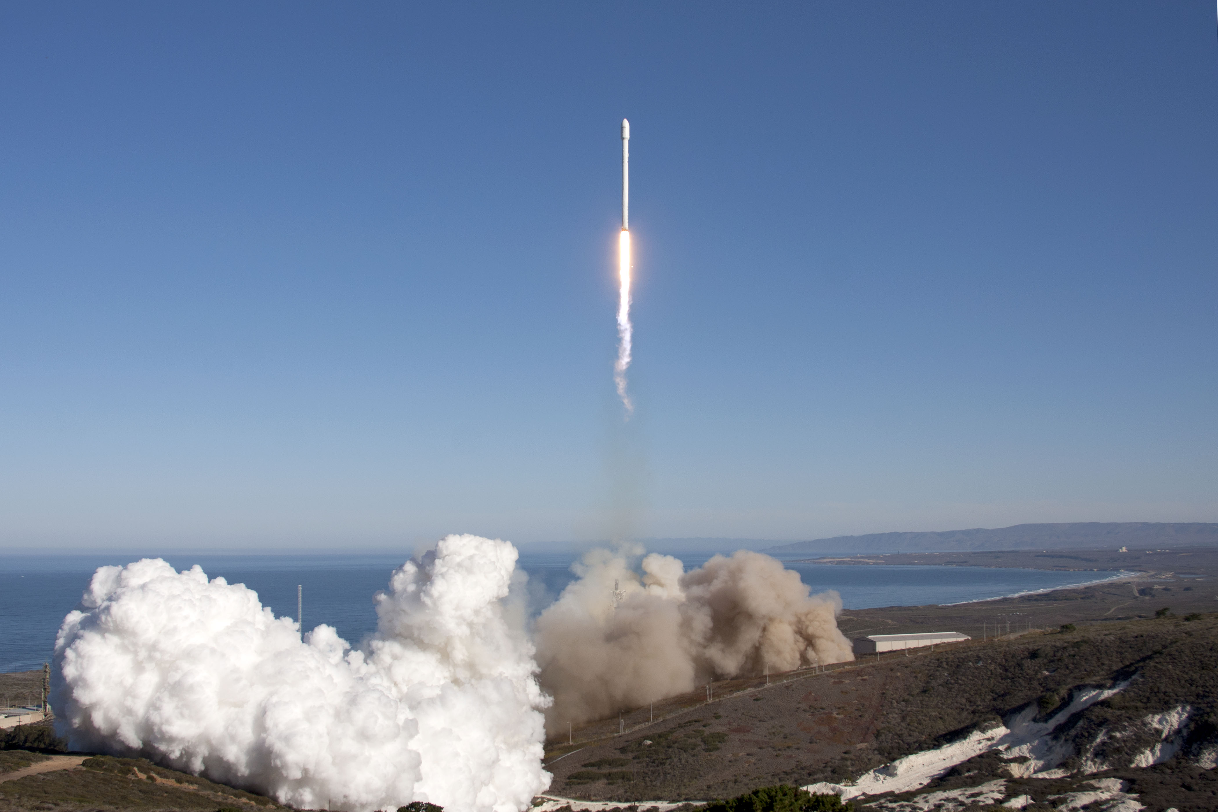 Falcon 9 v1 1 — CASSIOPE, 29 Sep 2013, Vandenberg SLC-4E