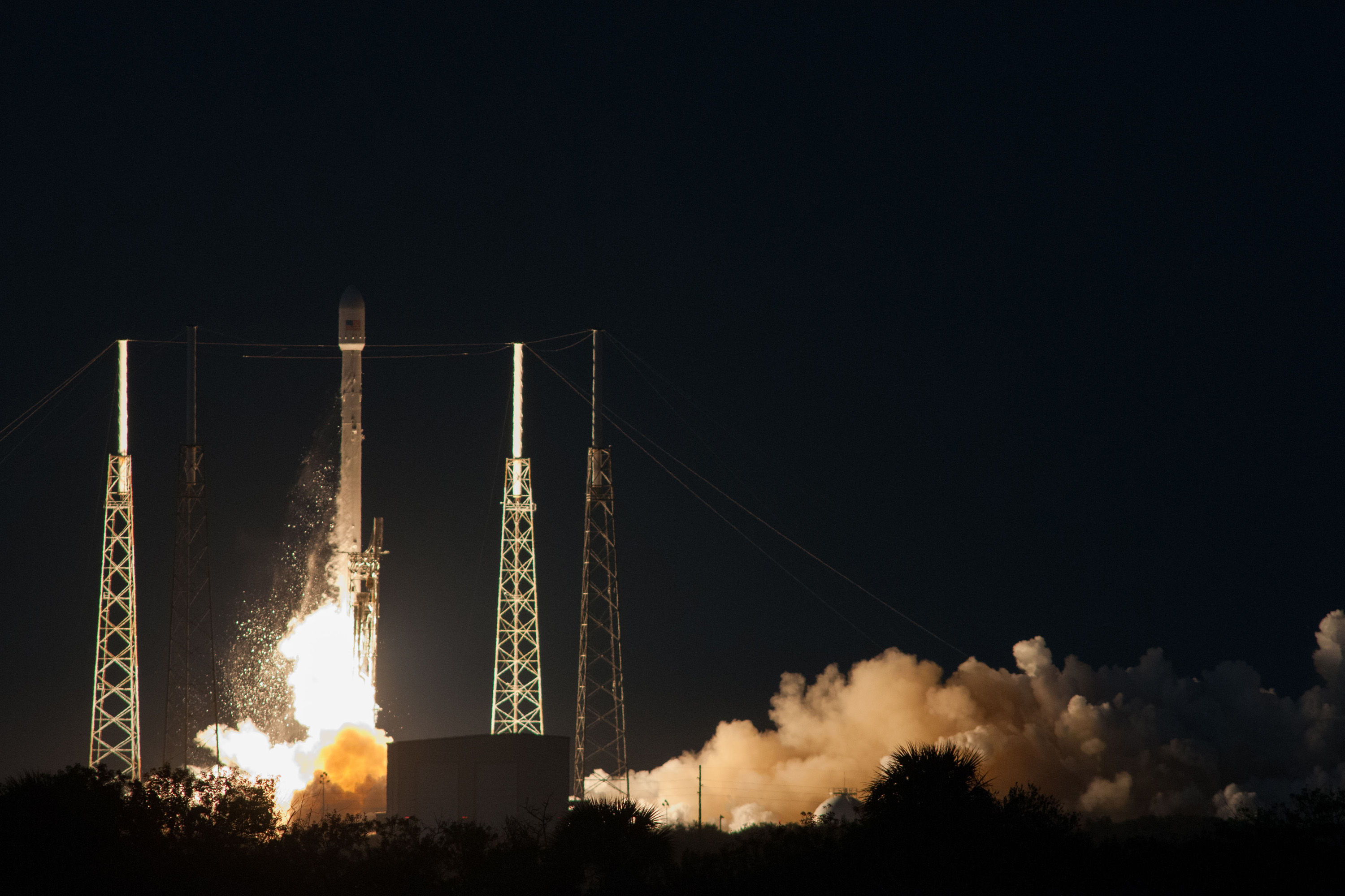 Falcon 9 v1 1 — SES-8, 3 Dec 2013, Cape Canaveral SLC-40