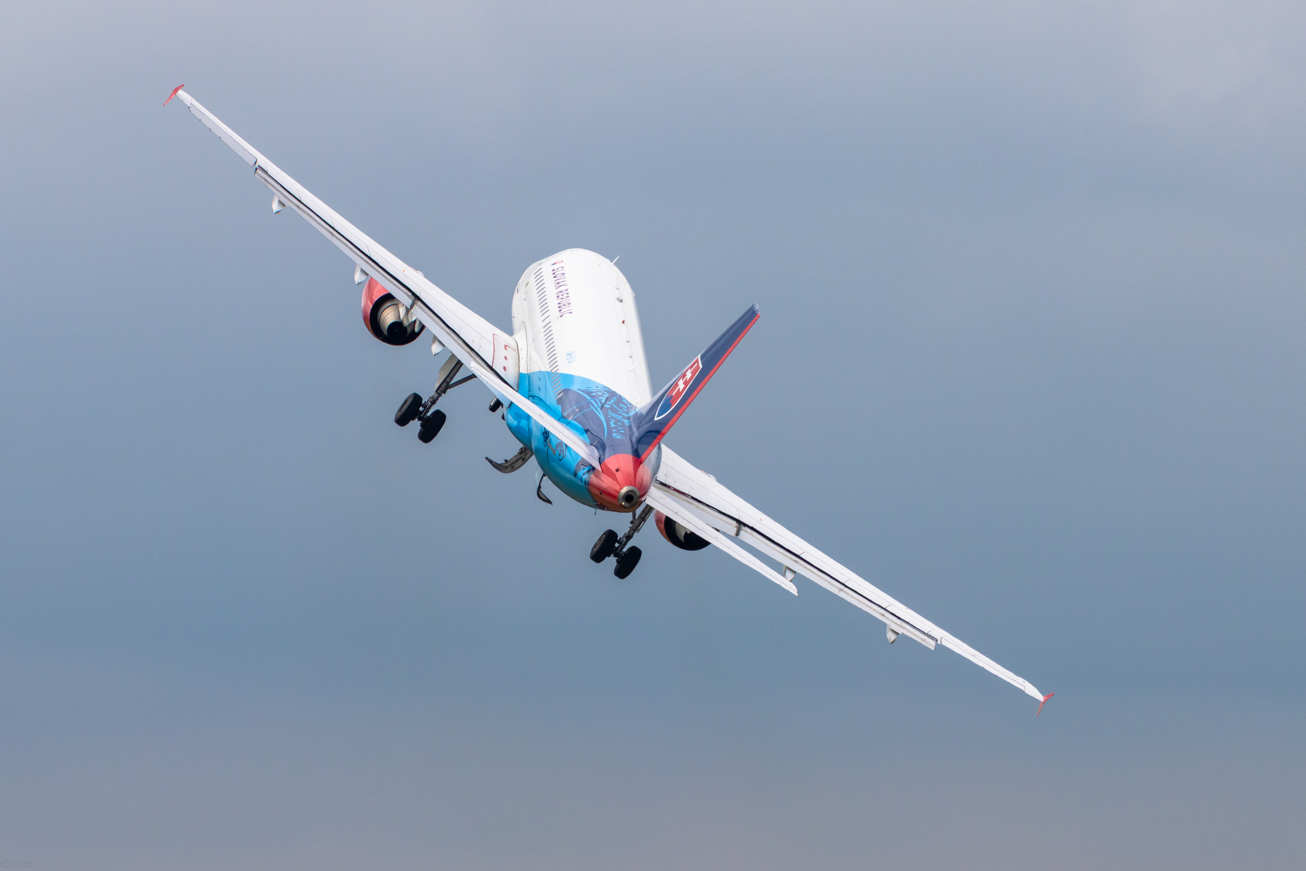 Fokker 100 en pista I