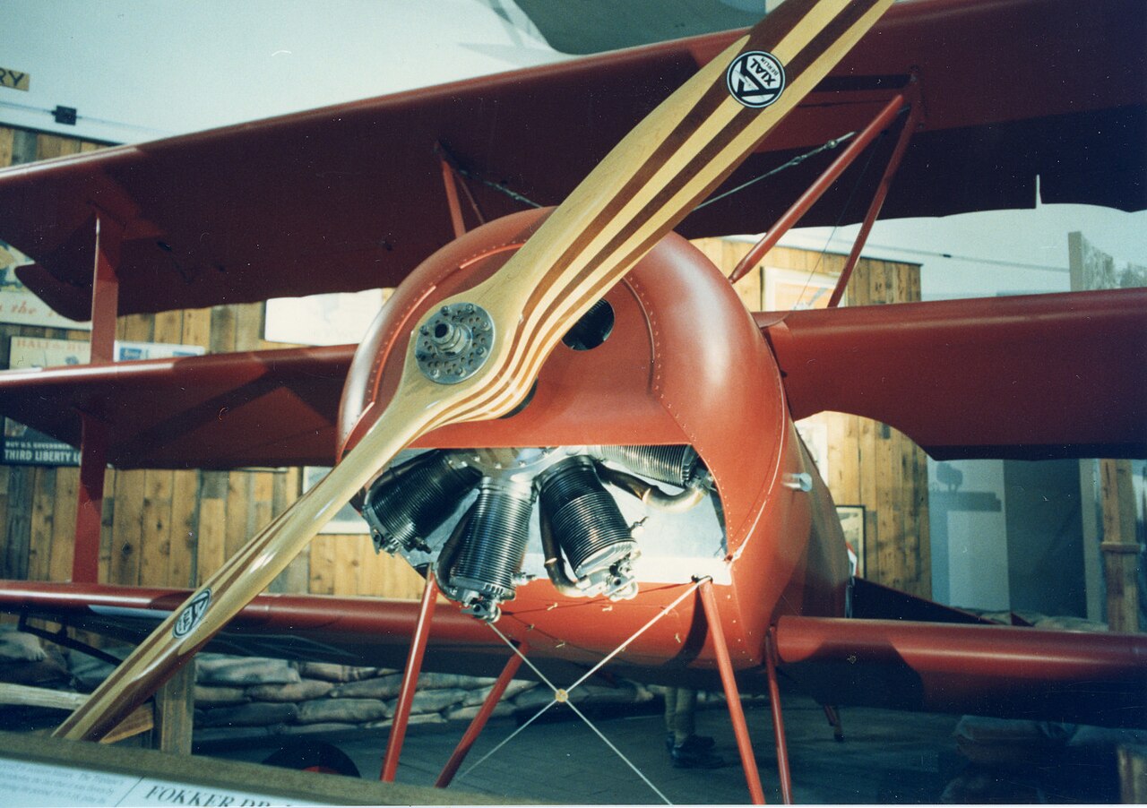 Fokker Dr I «Dreidecker», archivo SDASM 061 — foto de época