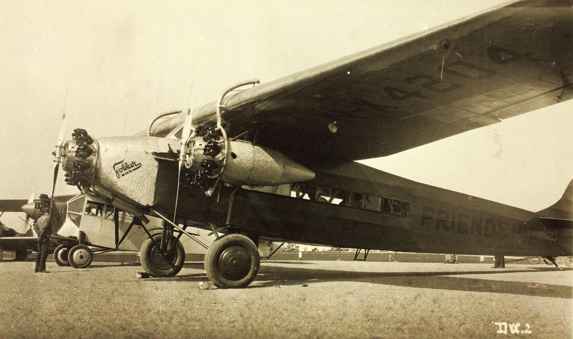 Fokker F VI Ib/3m «Friendship» (NX-4204), 1928, vista laterale