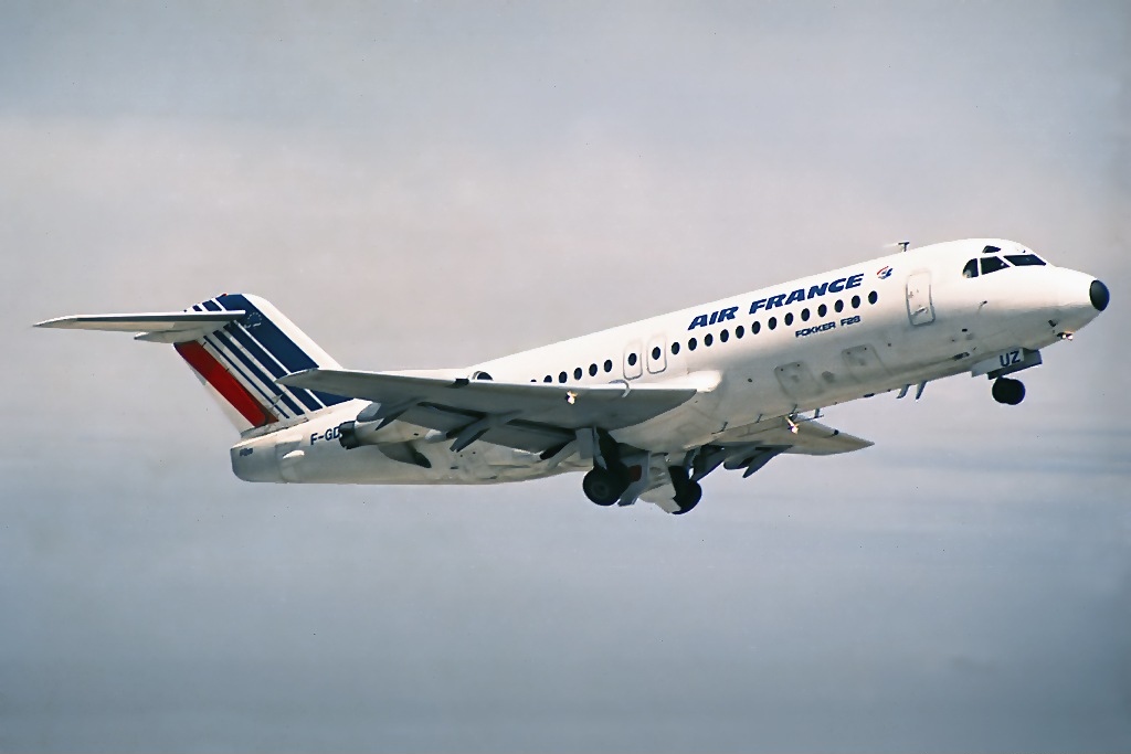 Fokker F28-4000 Fellowship di Air France (TAT), JP