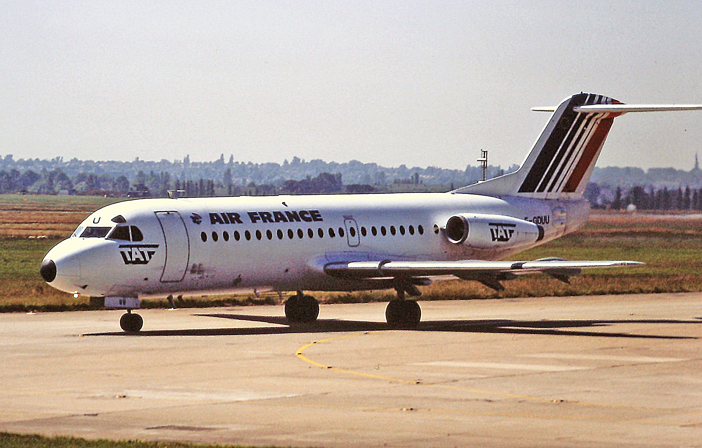 Fokker F28 F GDUU, Air France / TAT, Birmingham, 15 July 1989