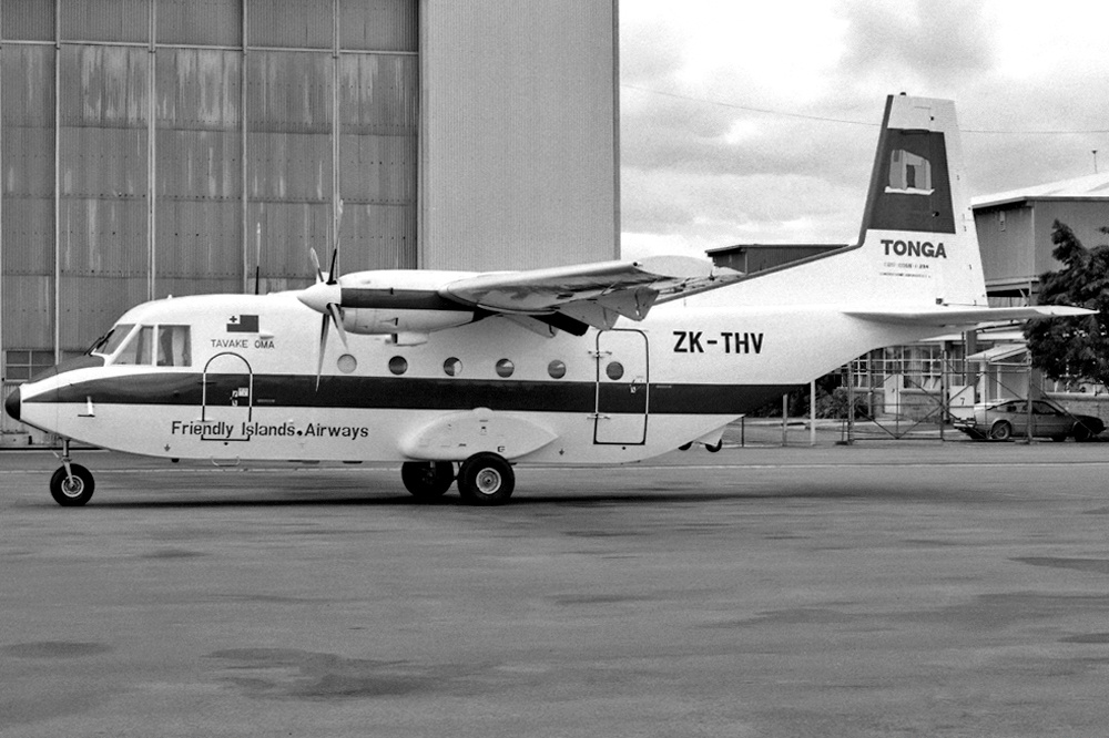 Friendly Islands Airways CASA C-212-200 Aviocar all'aeroporto di Essendon (1)