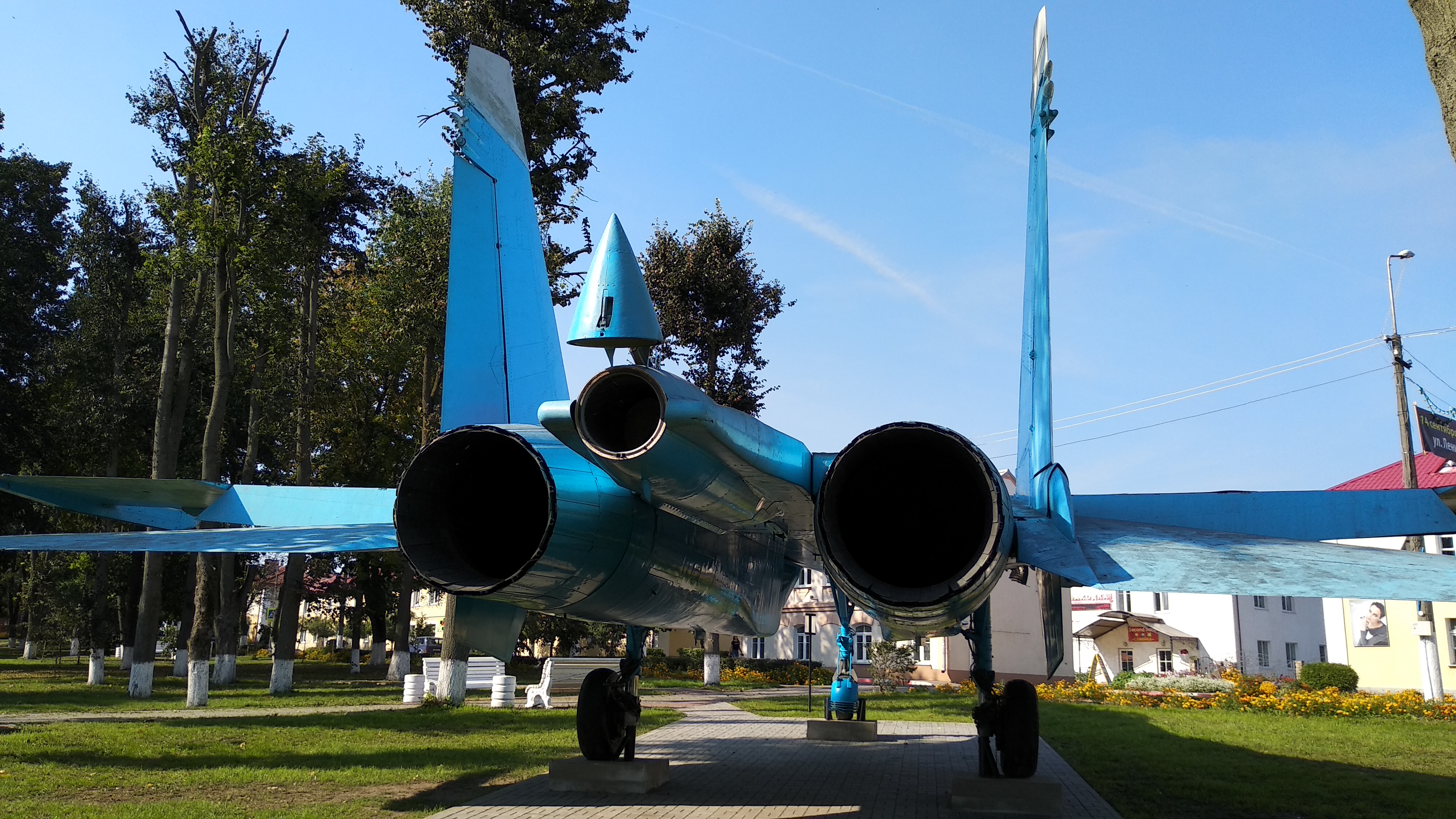 Sukhoi Su-27