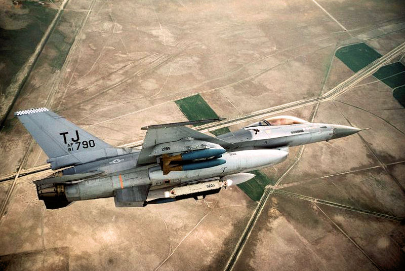 General Dynamics F-16 Fighting Falcon