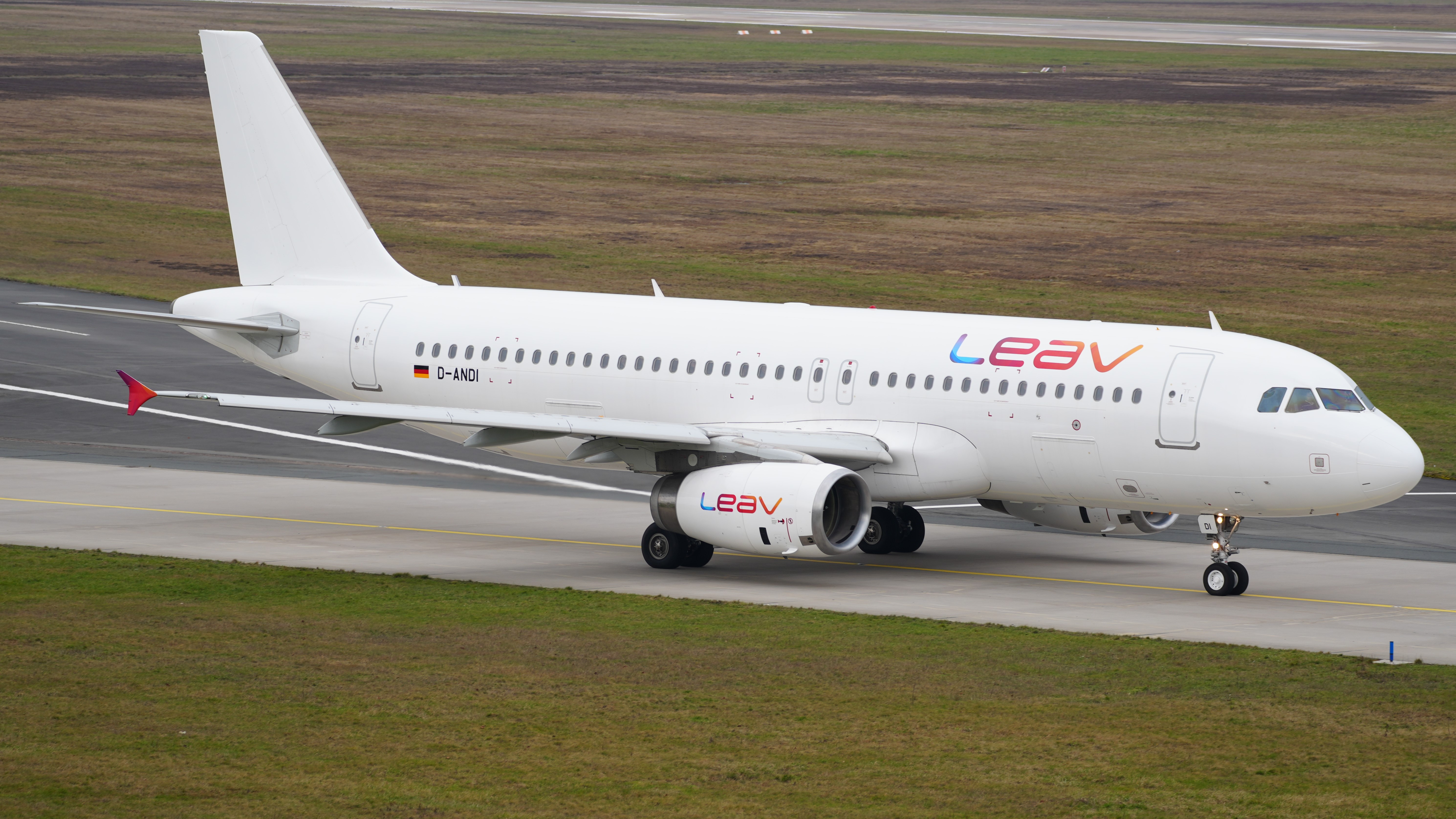 Hannover Airport LEAV Aviation Airbus A320-232 D ANDI (DSC09391)