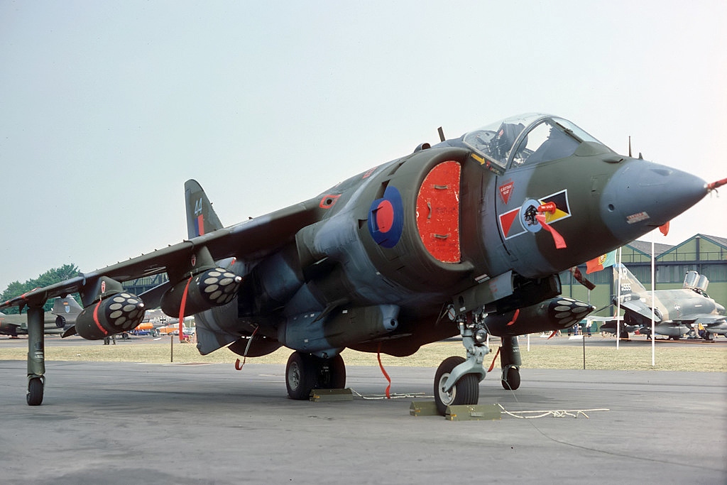 Harrier GR 1A XV762, 233 OCU RAF Wittering, 3 Jul 1976