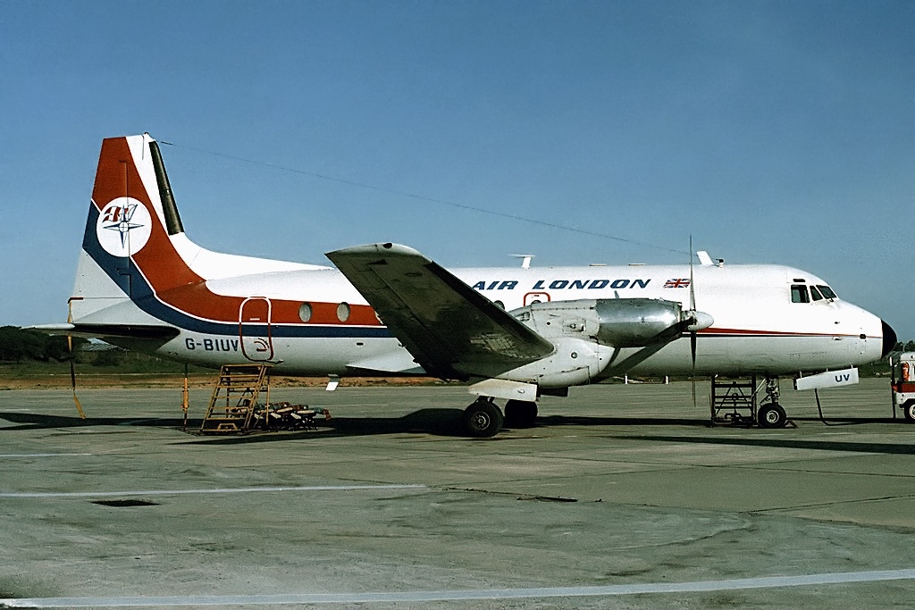 Hawker Siddeley HS-748 Series 2A, Dan Air London