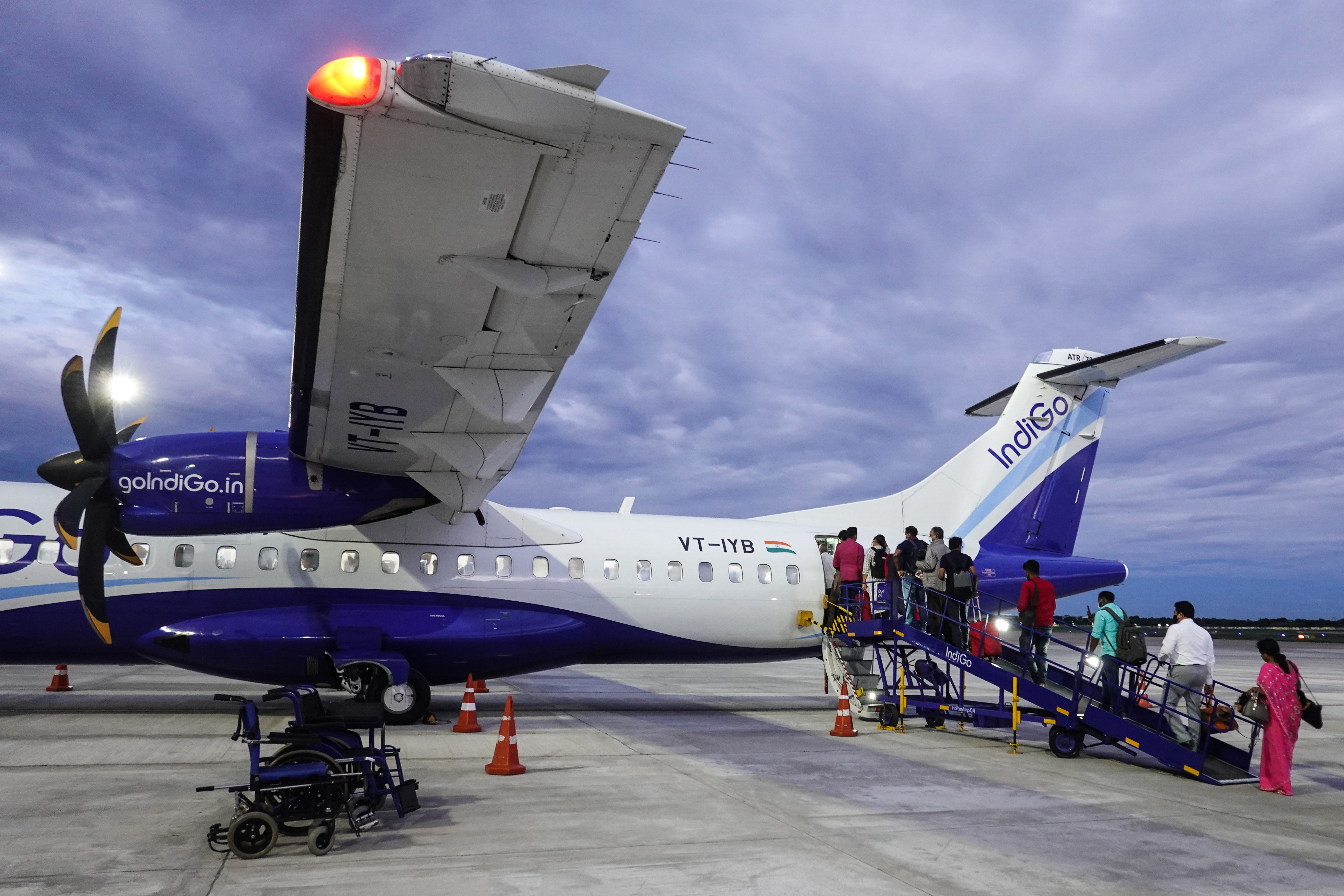 Indigo ATR72 600 VT IYB Madurai Sep22 R16 06288