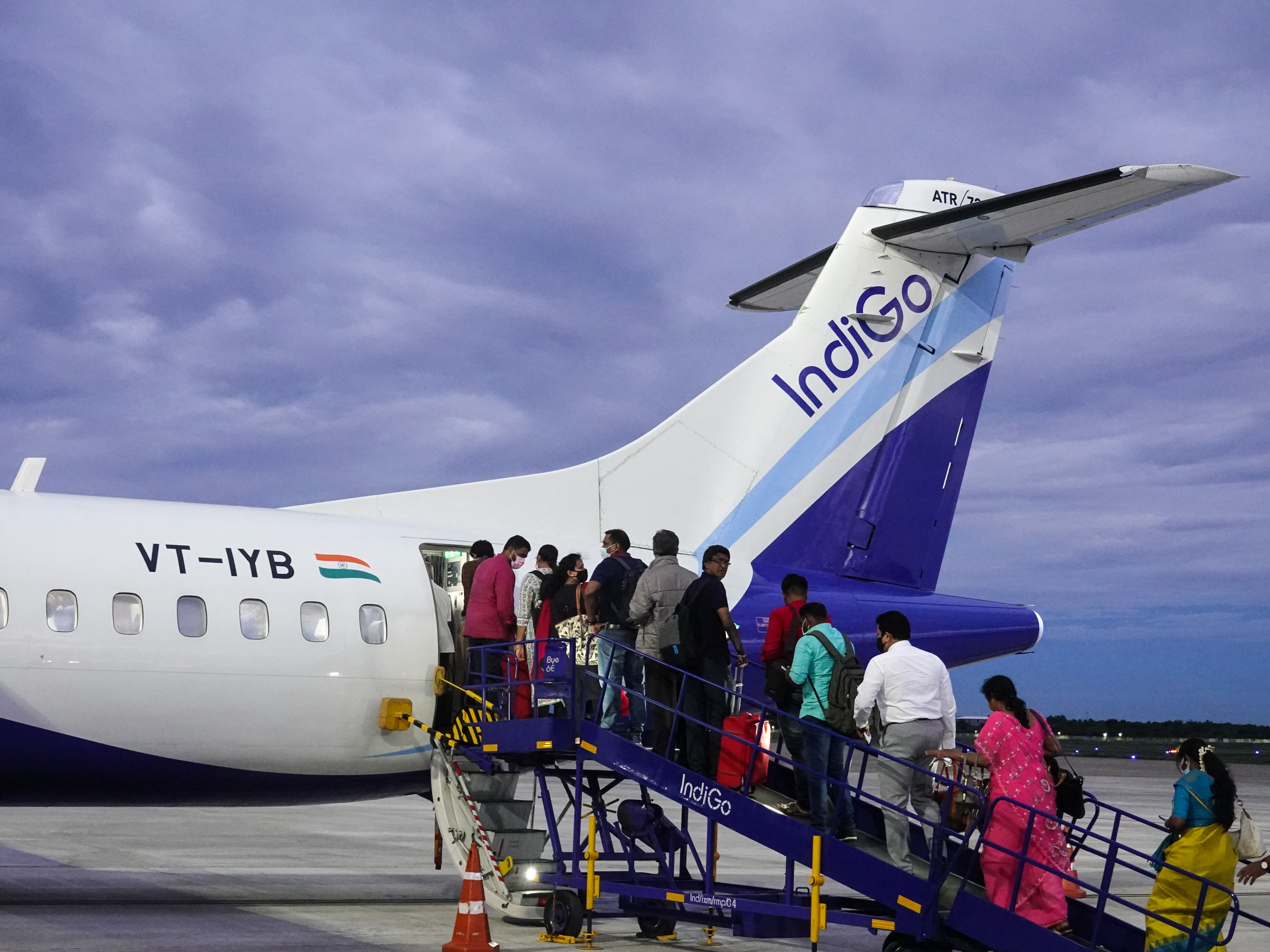 Indigo ATR72 600 VT IYB Rear Madurai Sep22 R16 06289