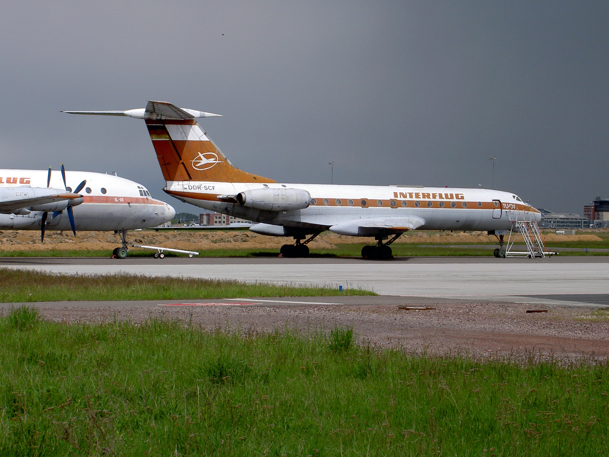 Interflug Tupolev Tu-134 DDR-SCF (cn 9350905)
