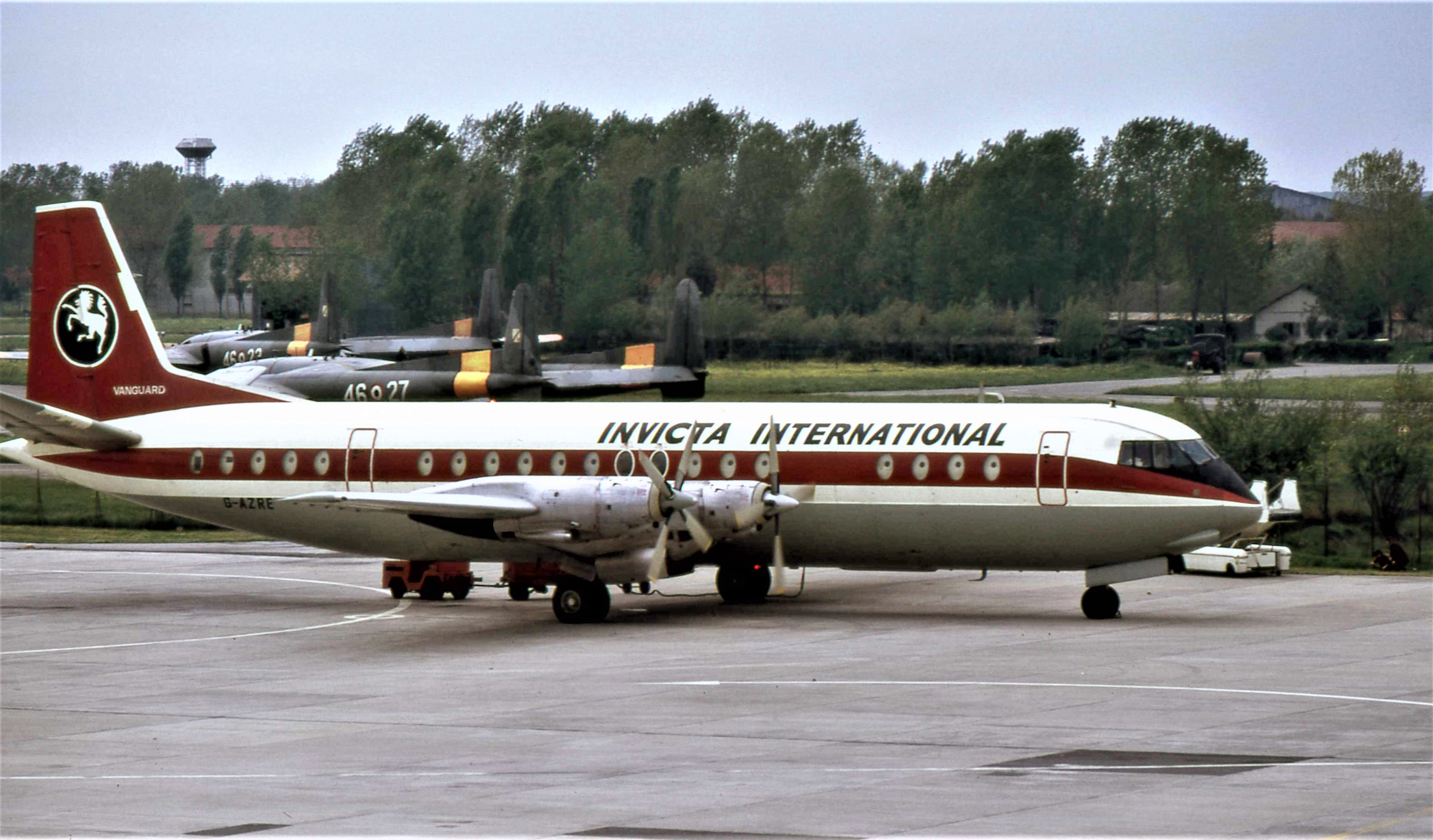Invicta International Vickers Vanguard G AZRE 01