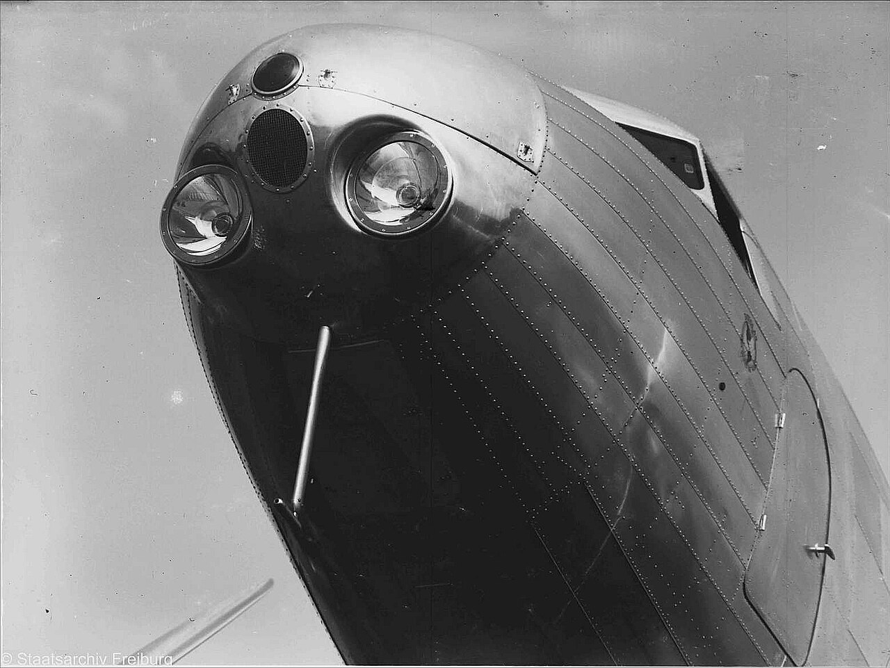 Käfergesicht eines Großflugzeugs - LABW - Staatsarchiv Freiburg W 134 Nr.