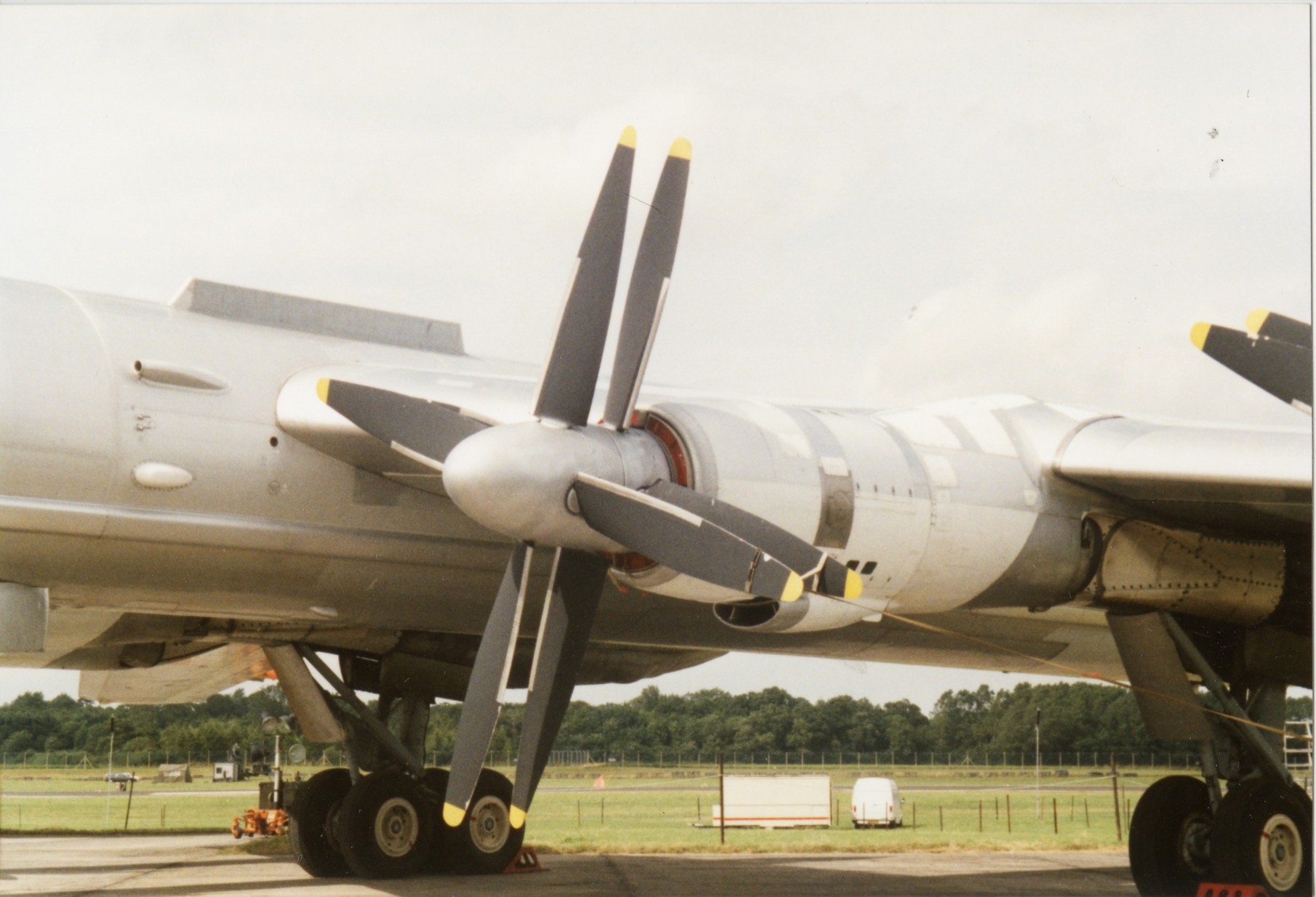 Turbopropulseur Kuznetsov NK-12M sur un Tu-95