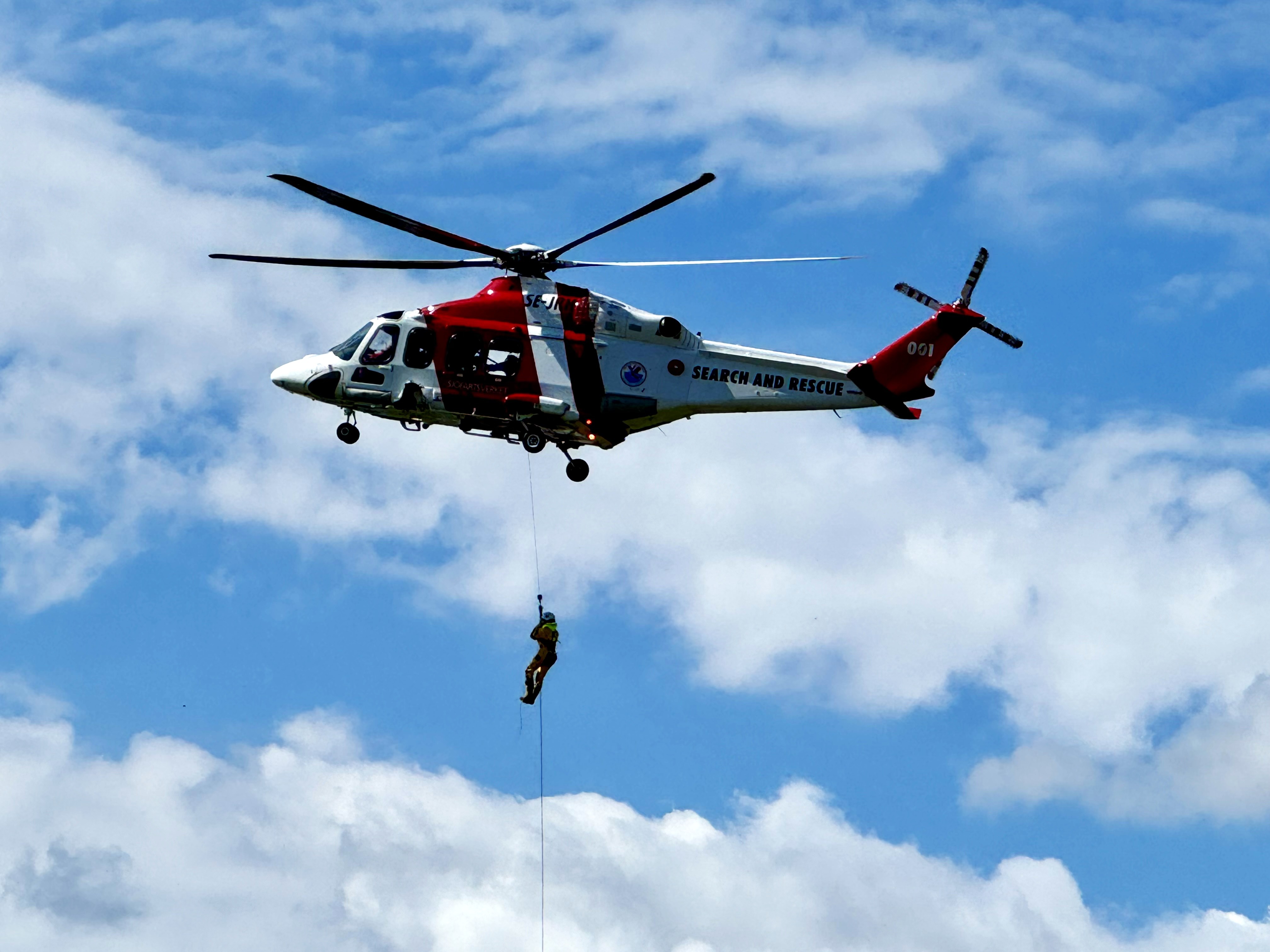 Leonardo AW 139 demonstration in Gärdet Stockholm 25 May 2025 01