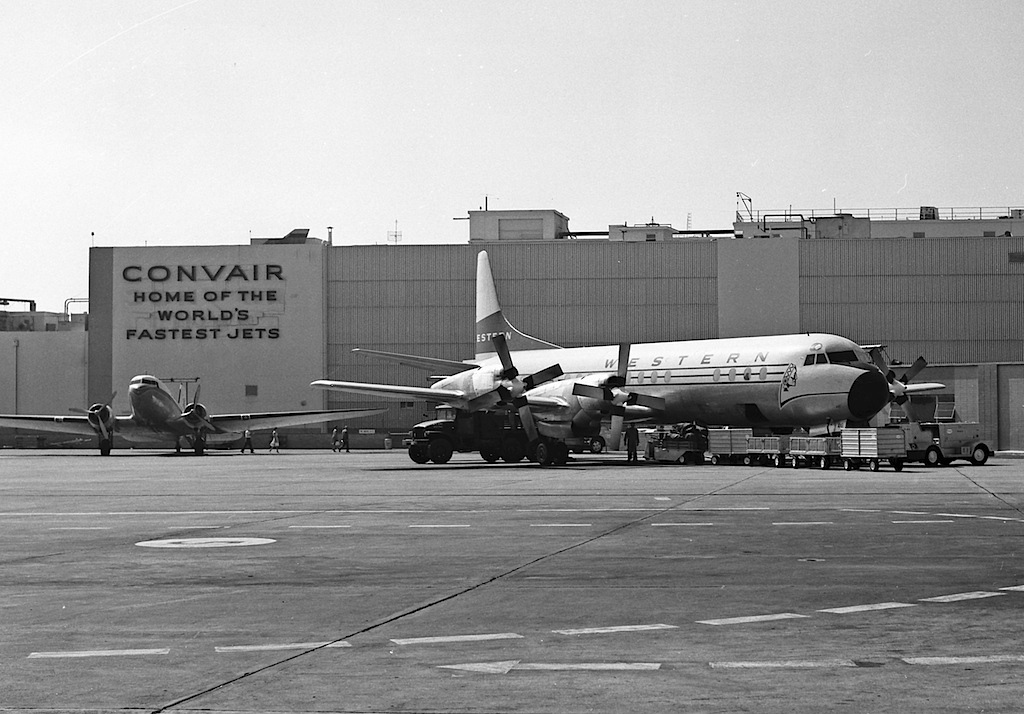 Lockheed L-188A Electra, Western Airlines JP