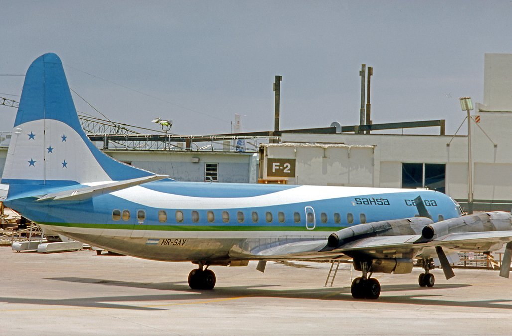 Lockheed L-188A HR-SAV della SAHSA a Miami (MIA), 18-07-1976, edizione 2