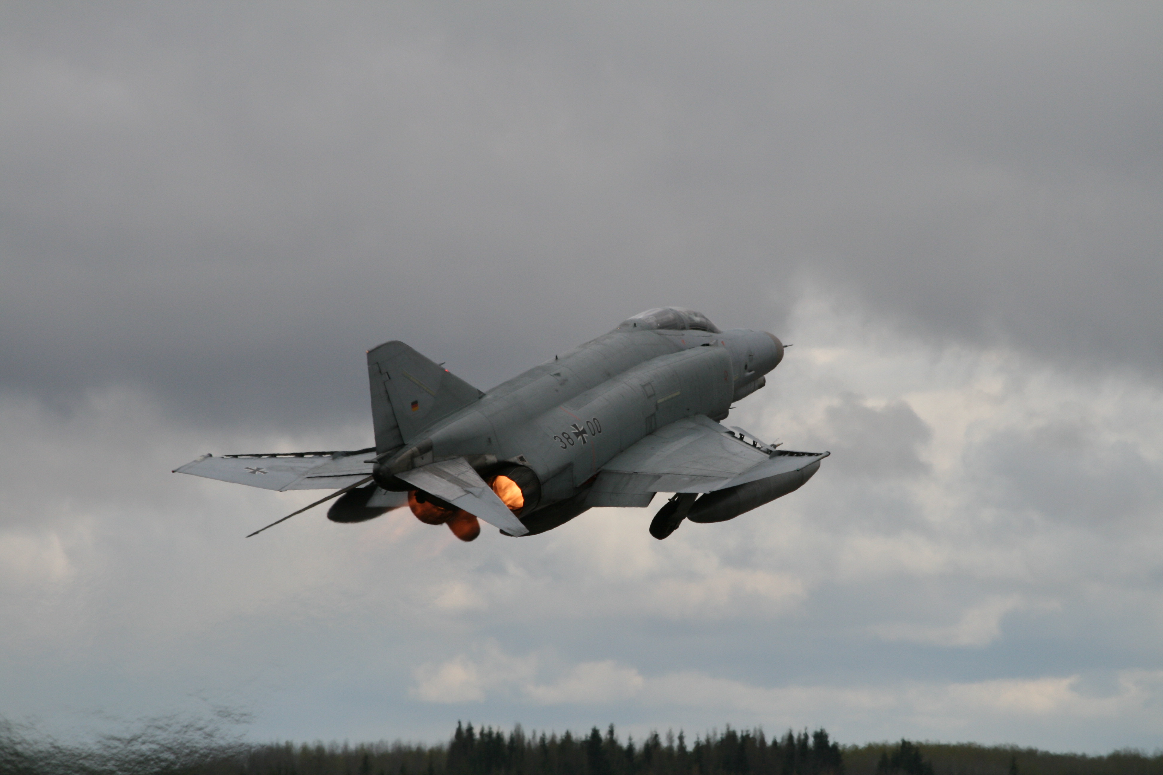 McDonnell Douglas F-4 Phantom II