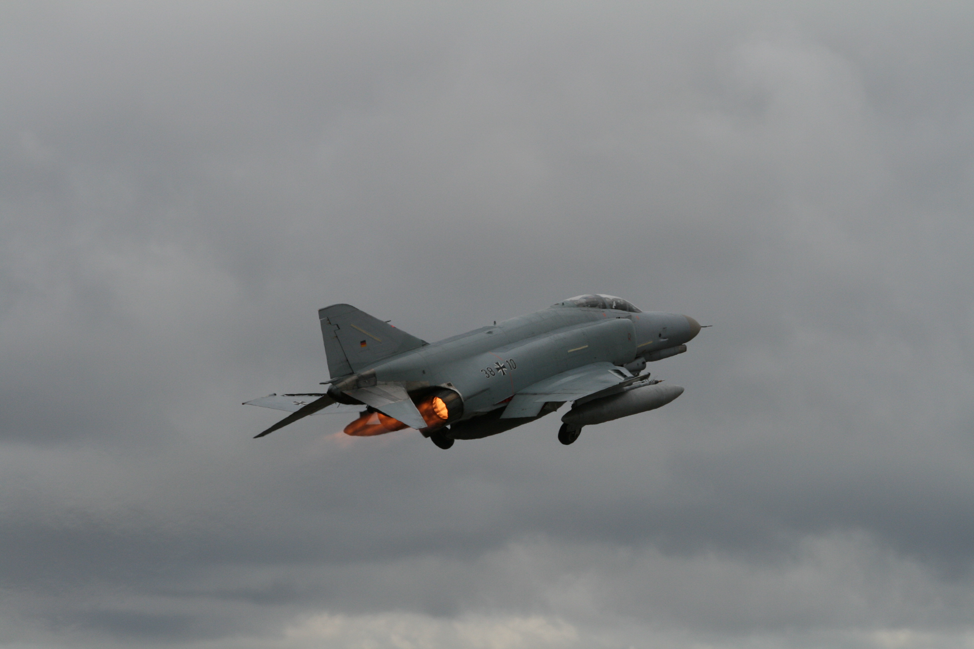 McDonnell Douglas F-4 Phantom II